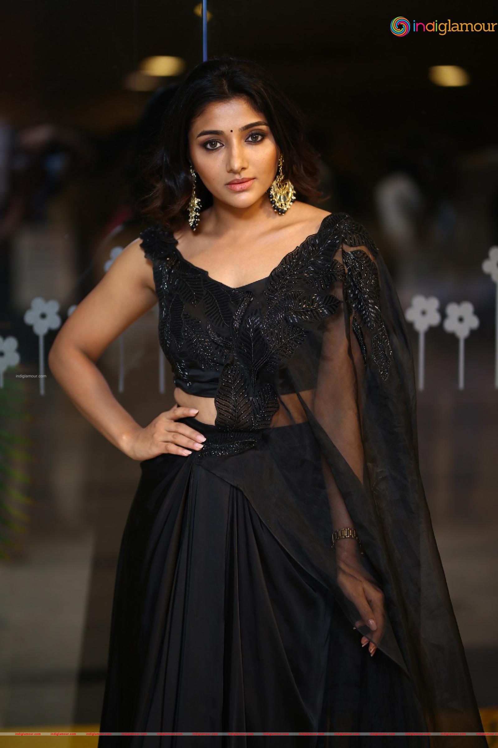 Mirnaa Actress hd photo