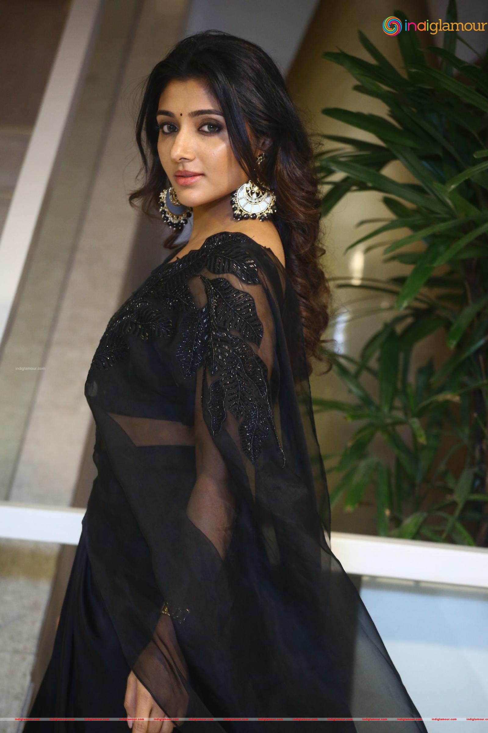 Mirnaa Actress hd photo