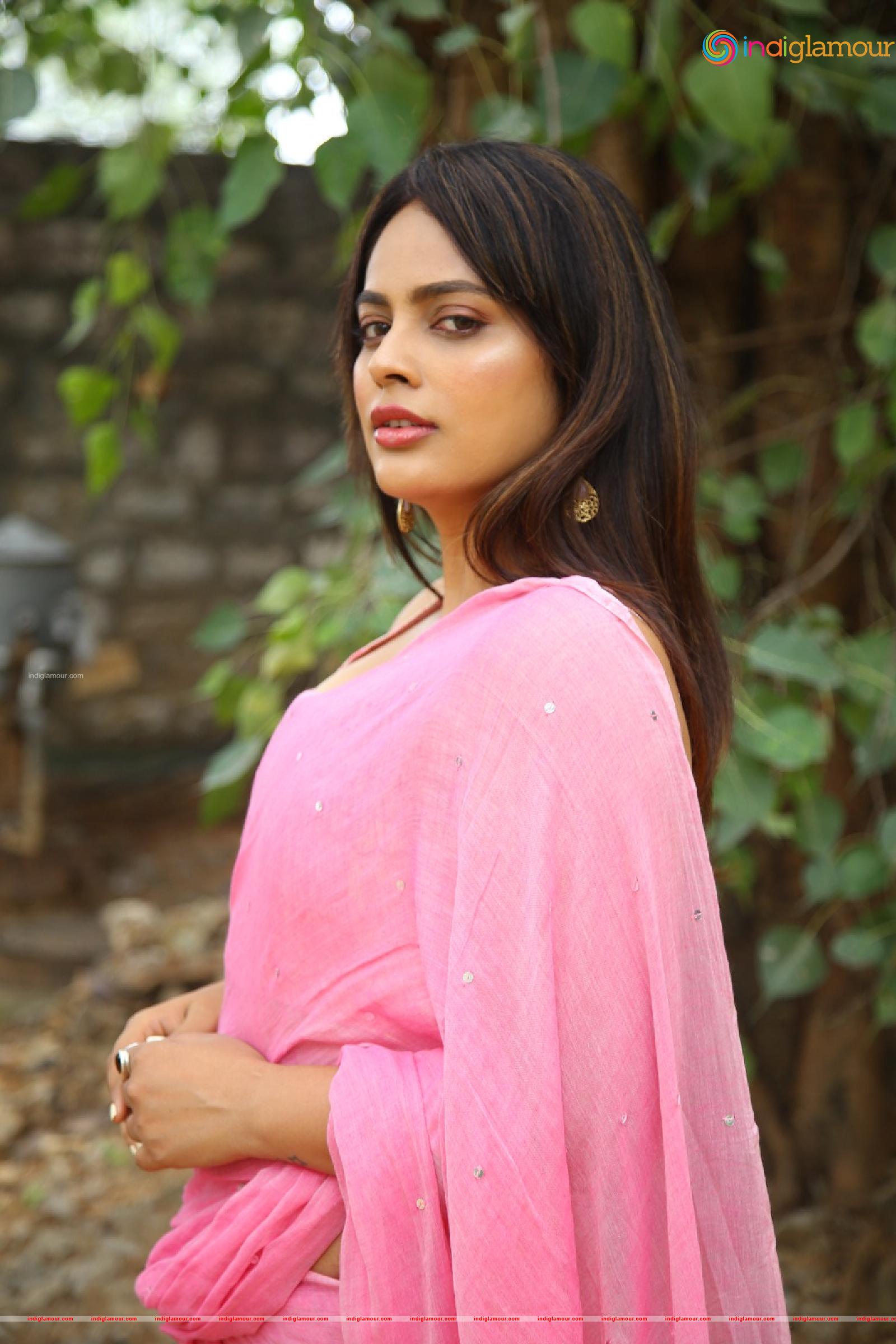 Nanditha Swetha Actress hd photo