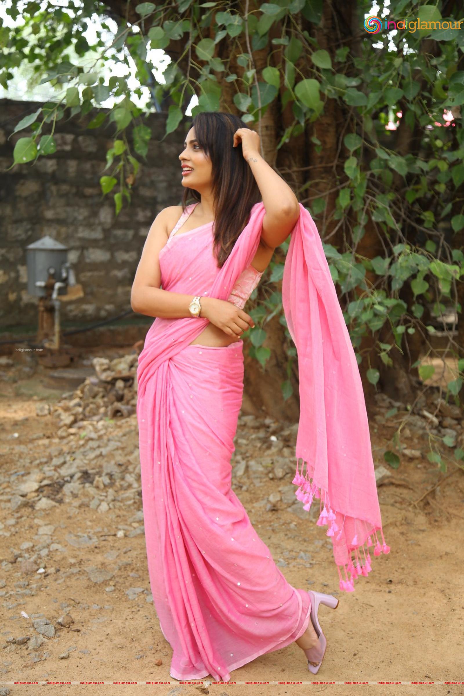 Nanditha Swetha Actress hd photo