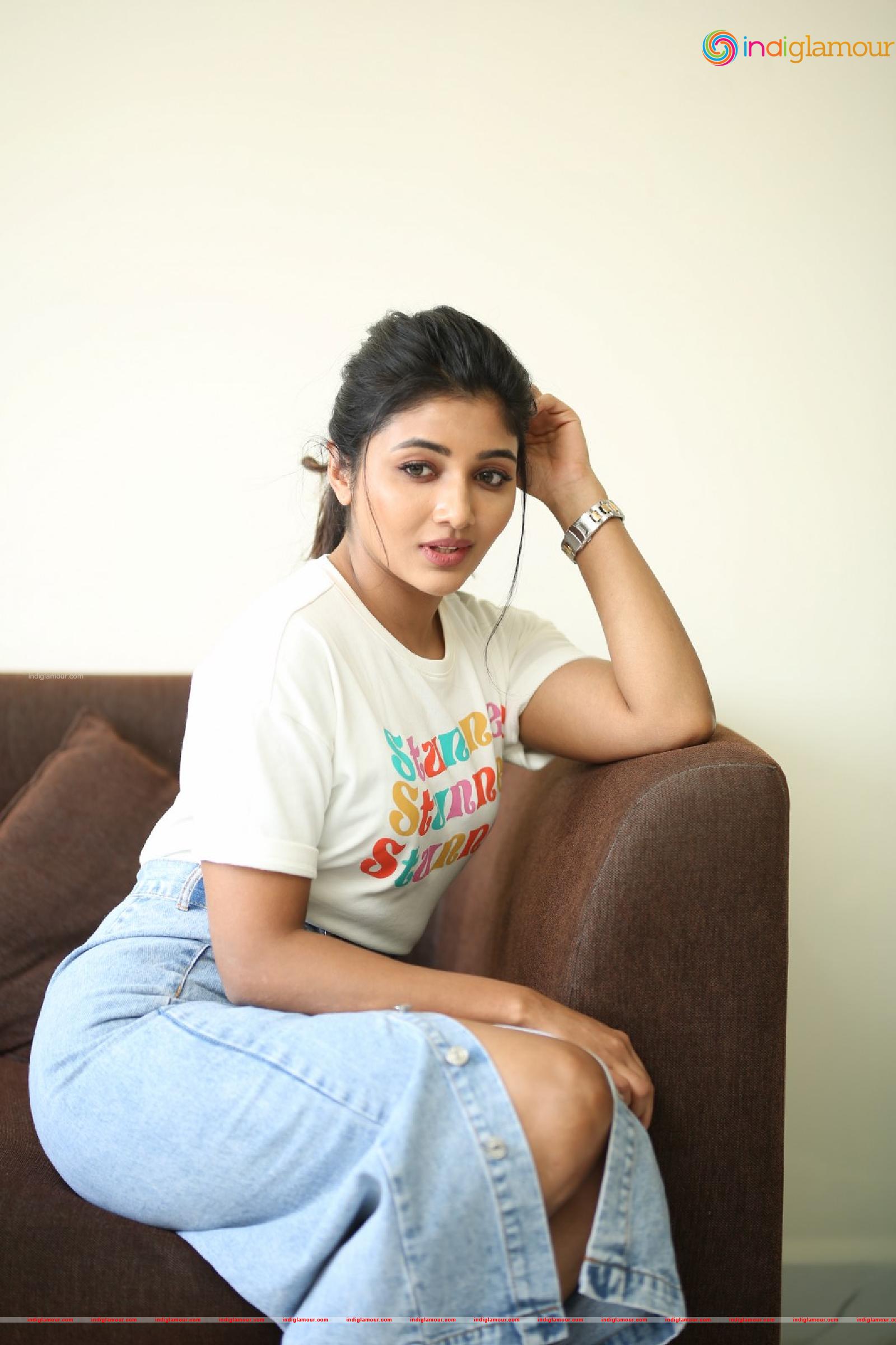 Mirnaa Actress hd photo