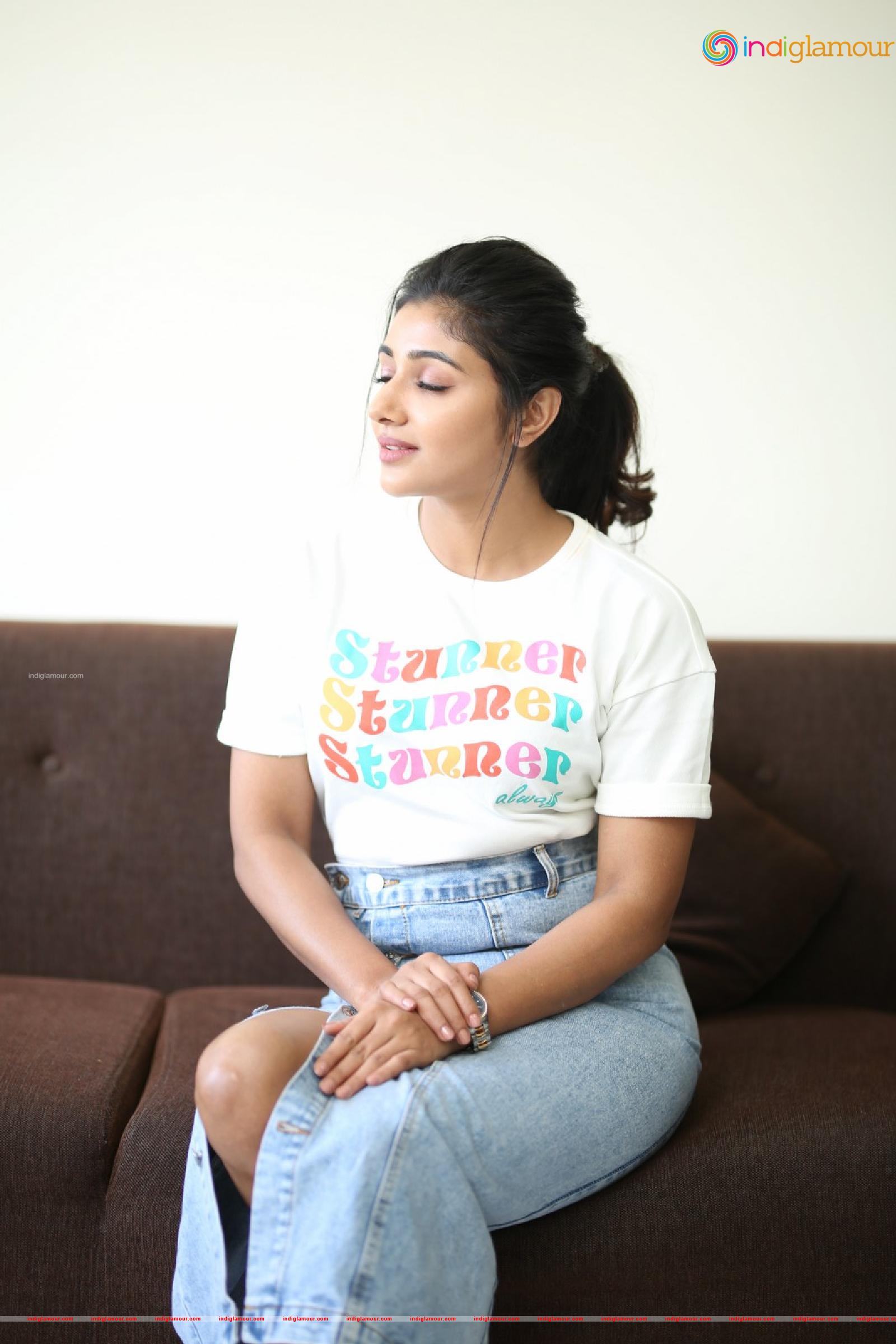 Mirnaa Actress hd photo
