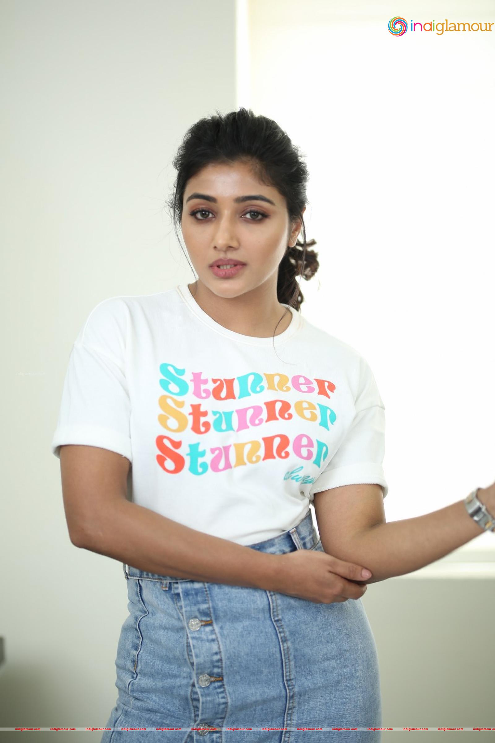 Mirnaa Actress hd photo