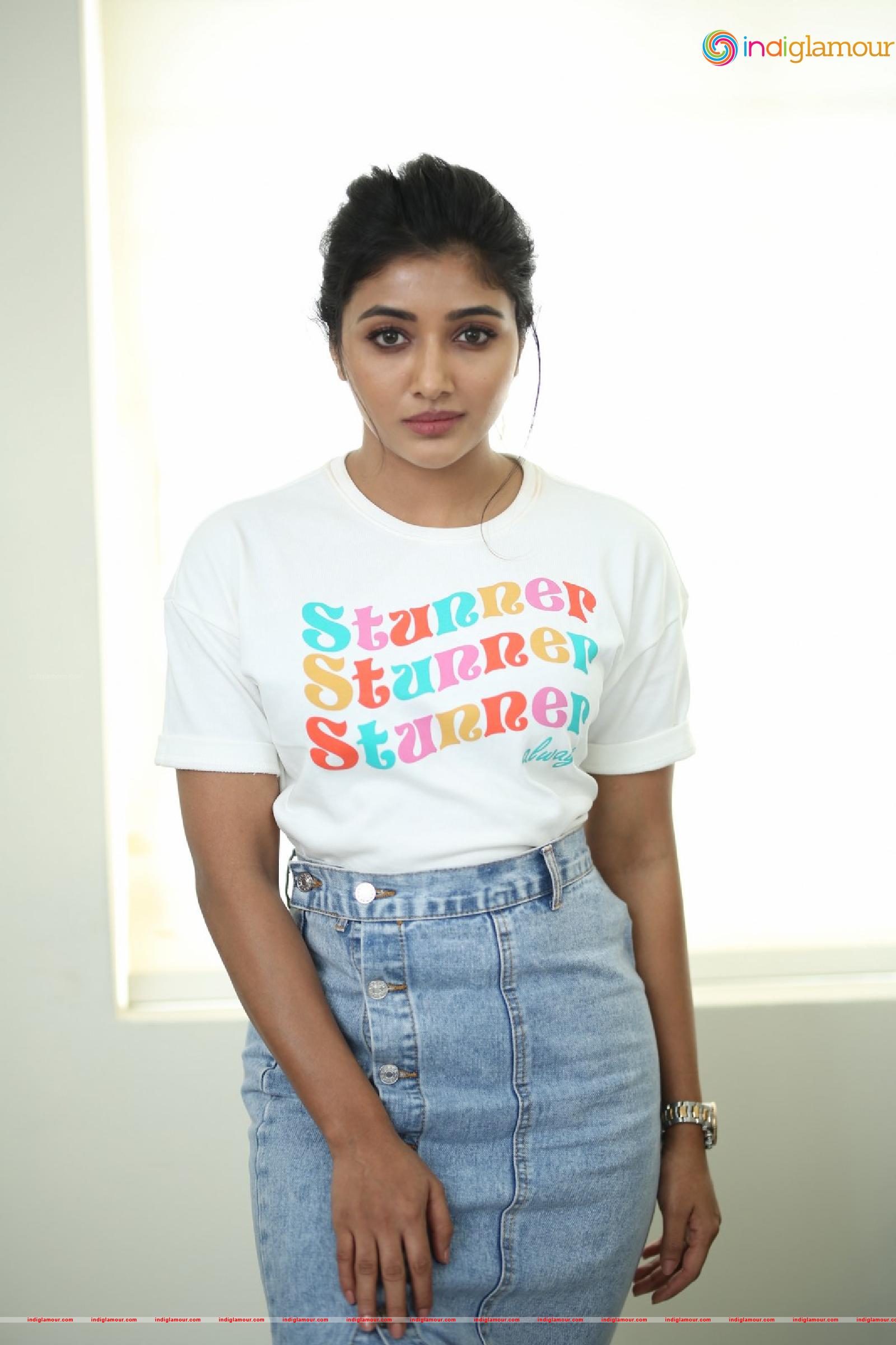 Mirnaa Actress hd photo