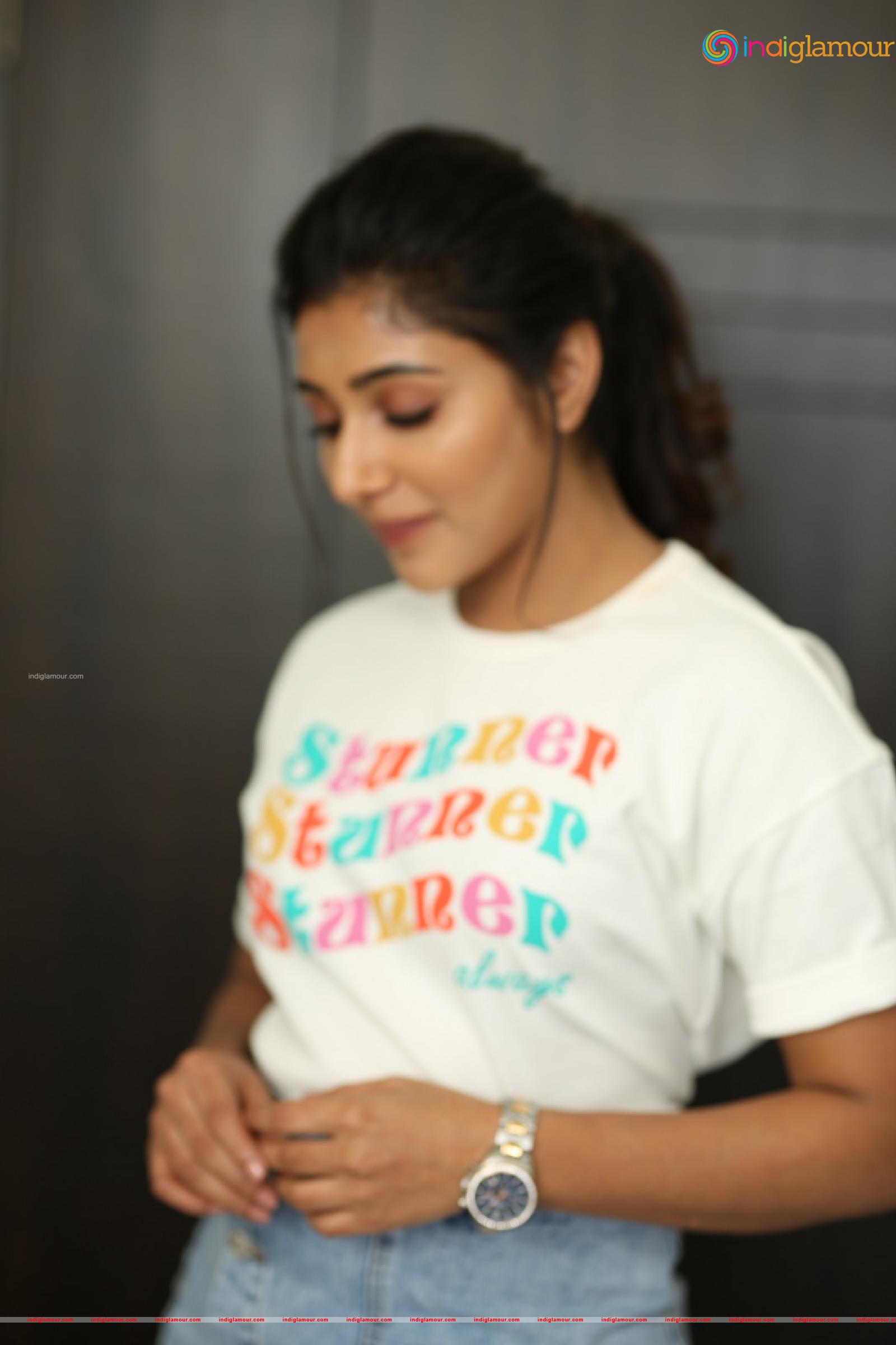 Mirnaa Actress hd photo