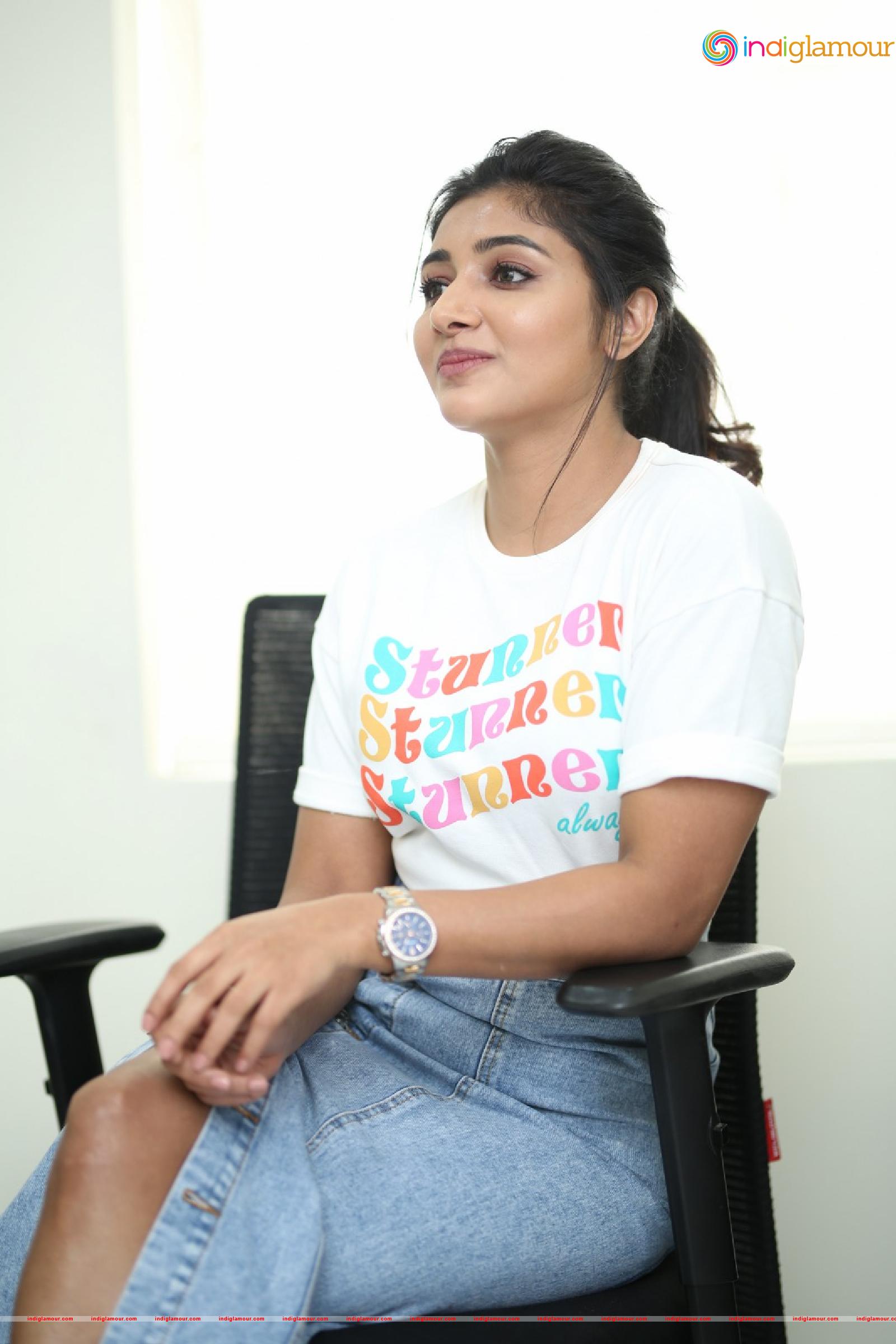 Mirnaa Actress hd photo