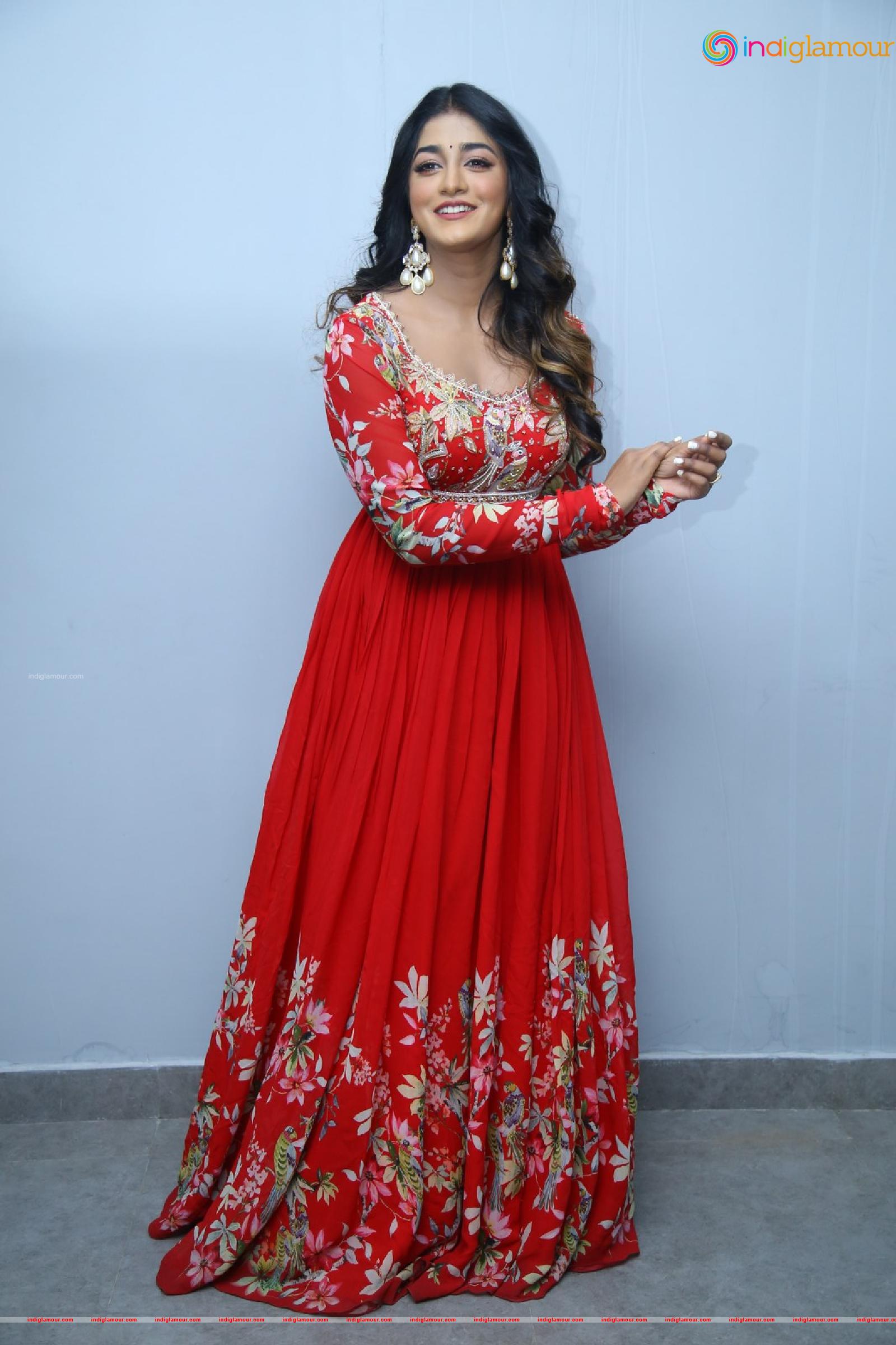 Dimple Hayathi Actress hd photo