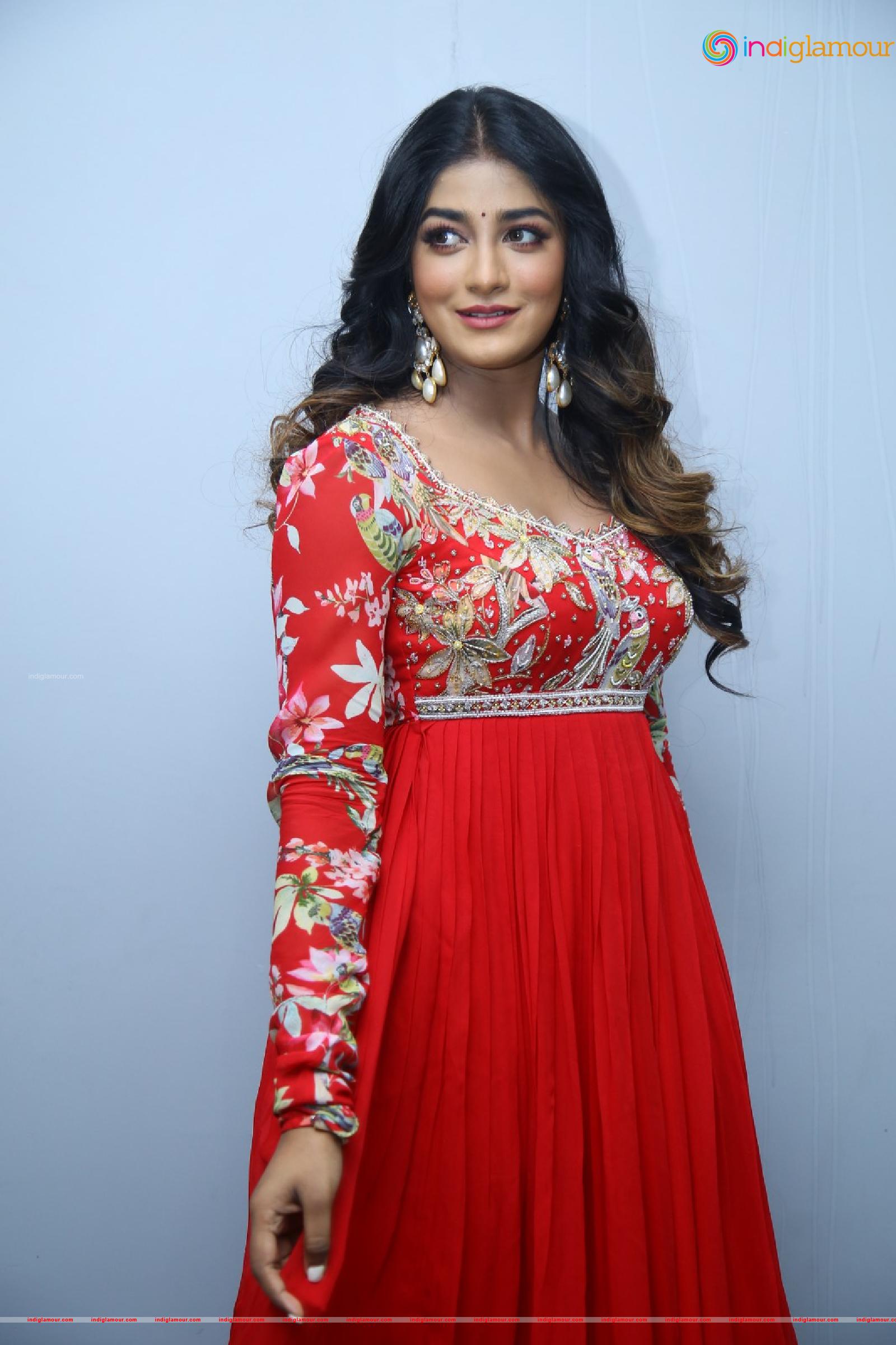 Dimple Hayathi Actress hd photo