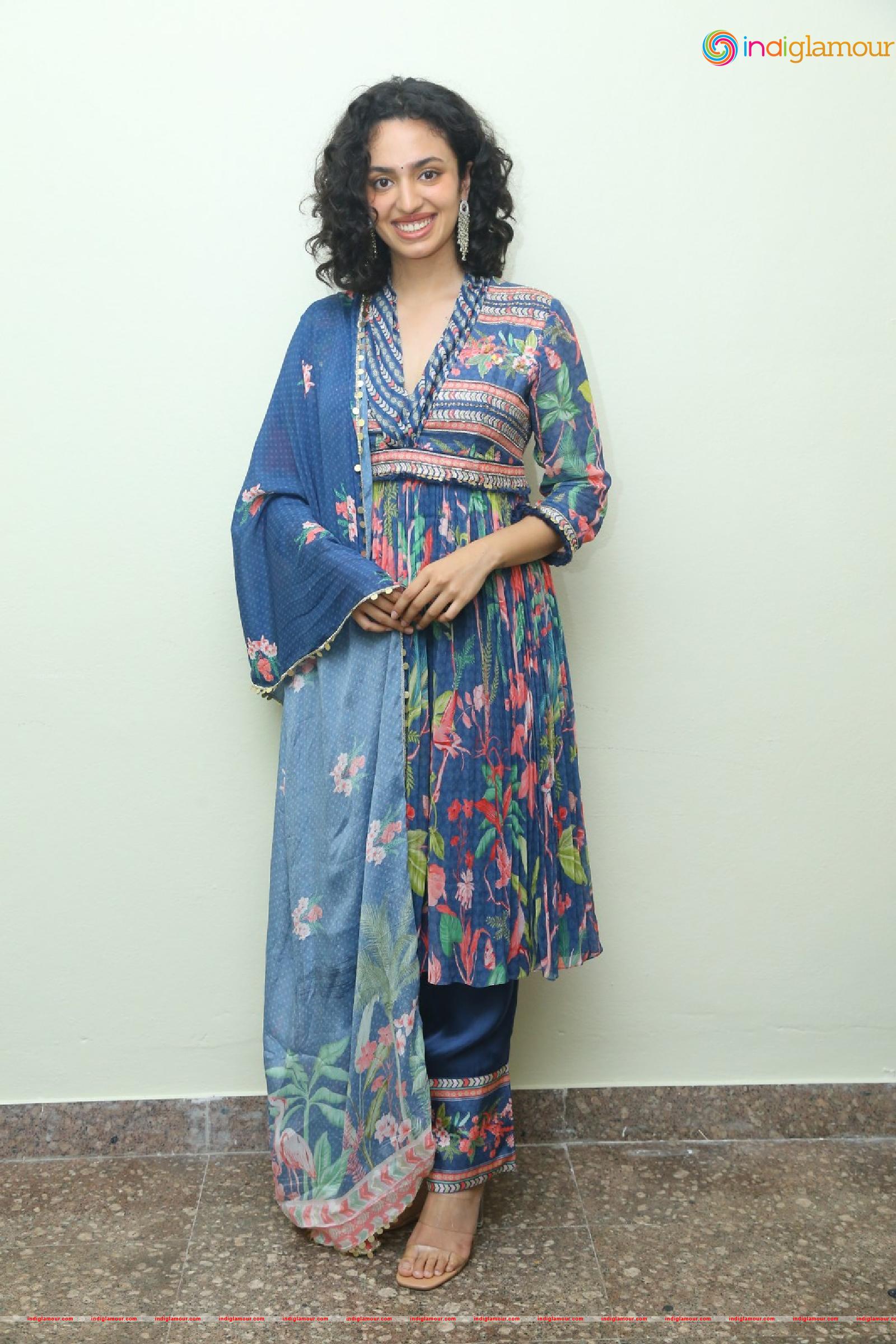 Malavika Nair Actress hd photo