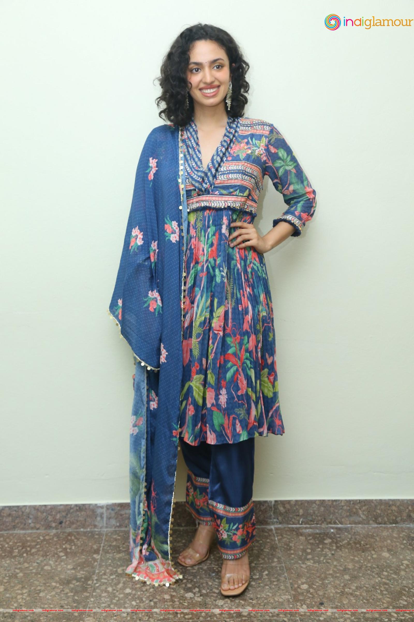 Malavika Nair Actress hd photo