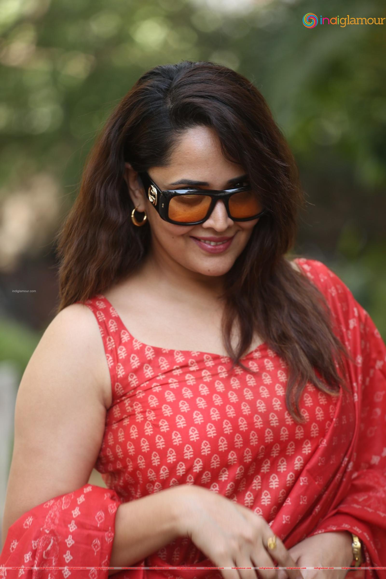 Anasuya Bharadwaj Actress hd photo
