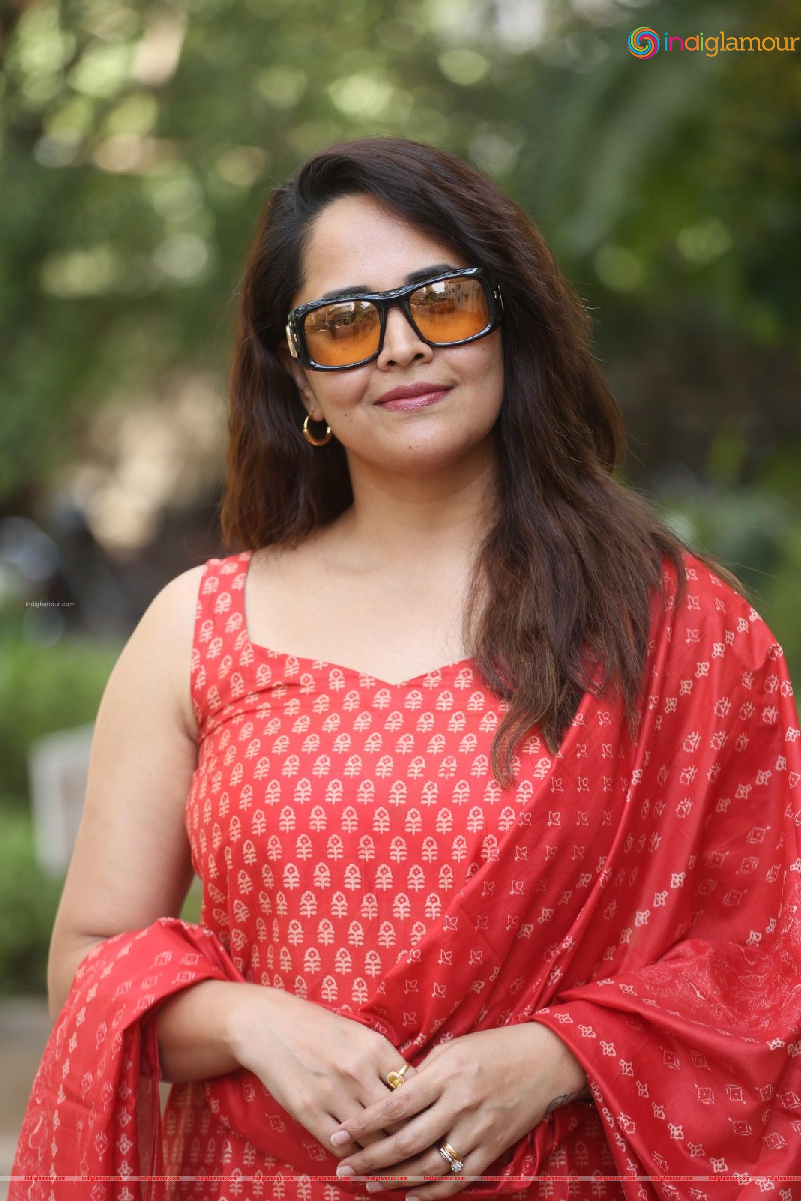 Anasuya Bharadwaj Actress hd photo