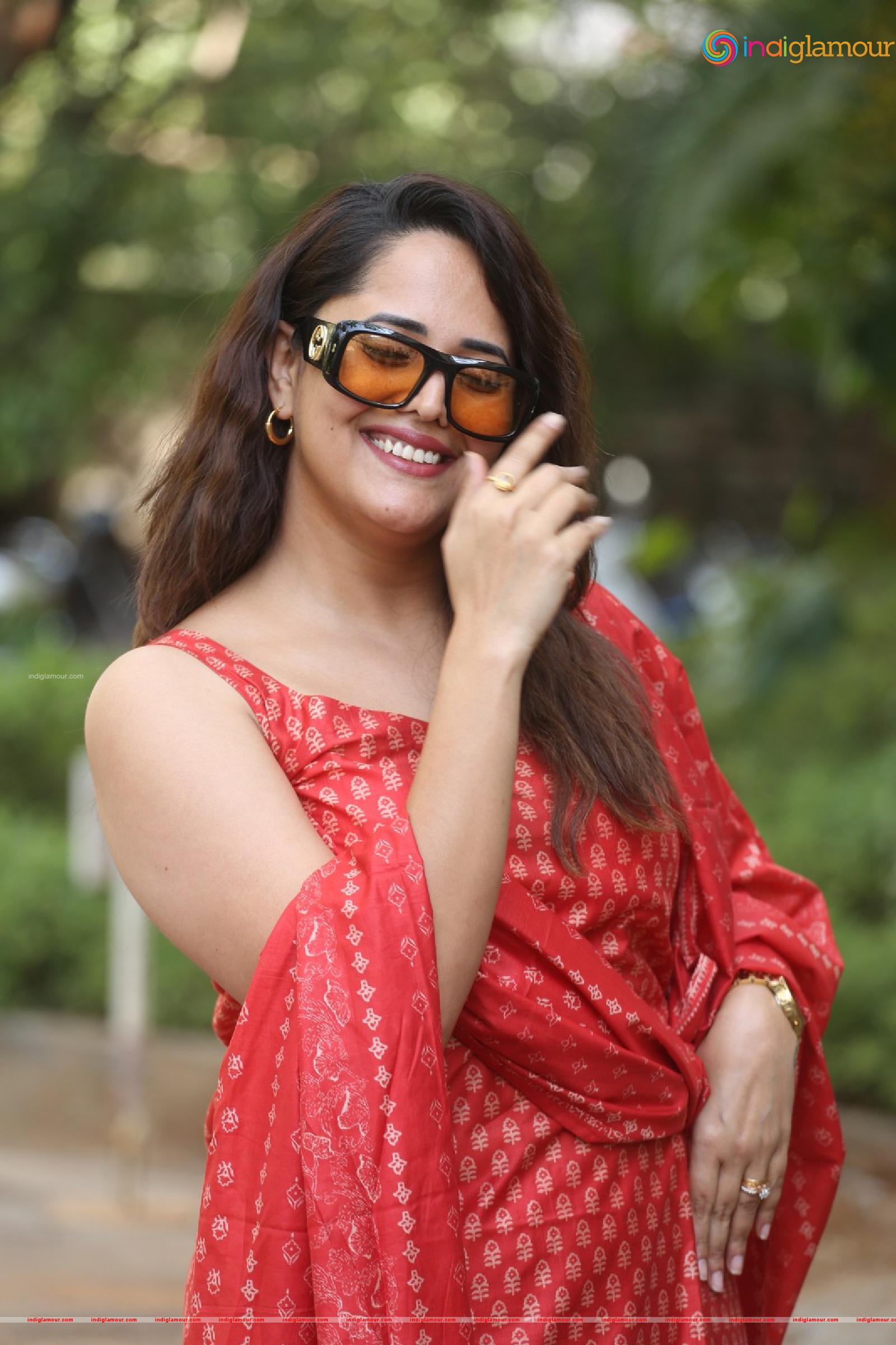 Anasuya Bharadwaj Actress hd photo