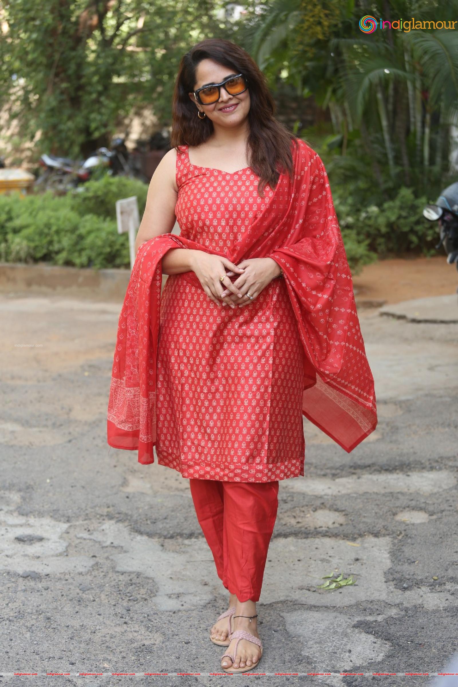 Anasuya Bharadwaj Actress hd photo