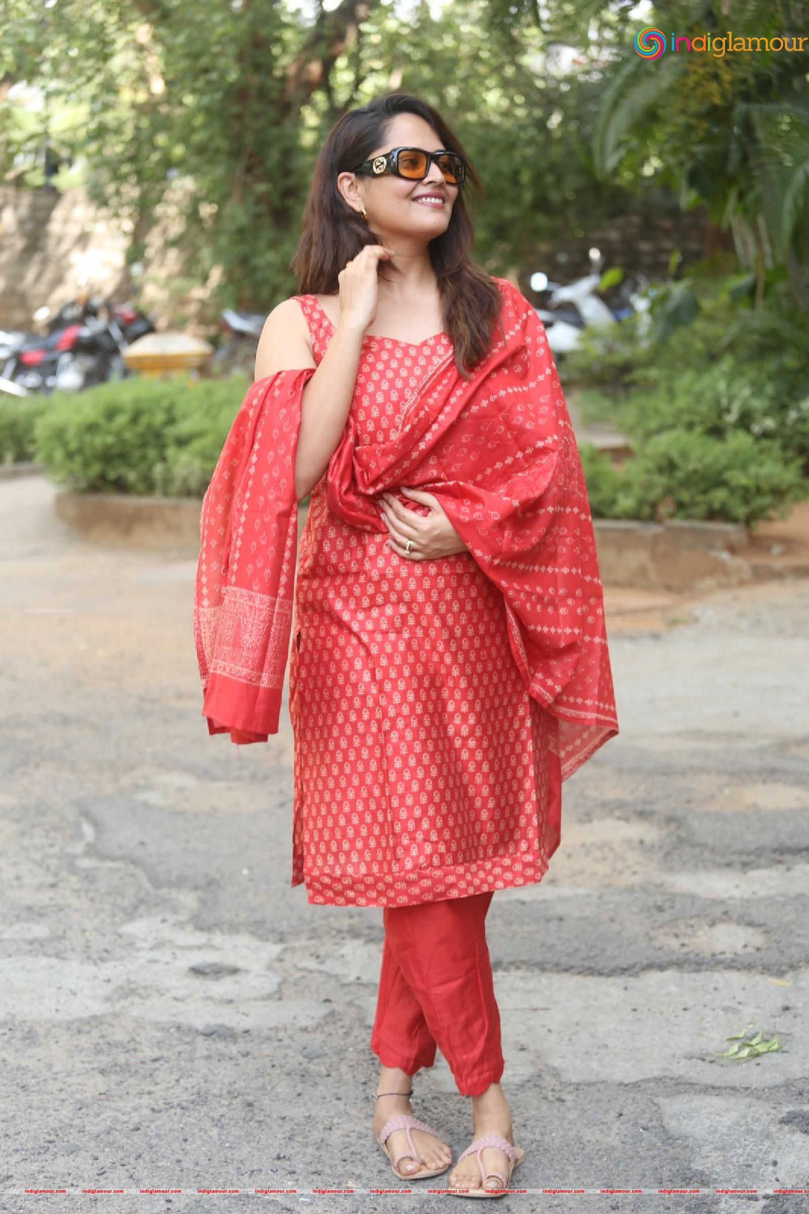 Anasuya Bharadwaj Actress hd photo