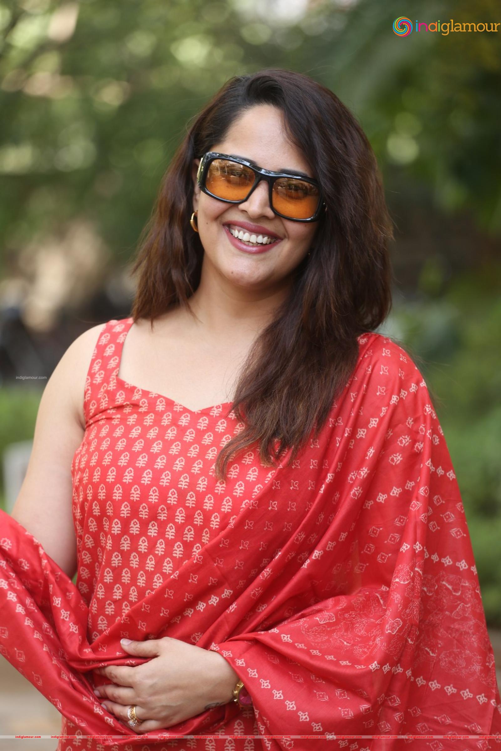 Anasuya Bharadwaj Actress hd photo
