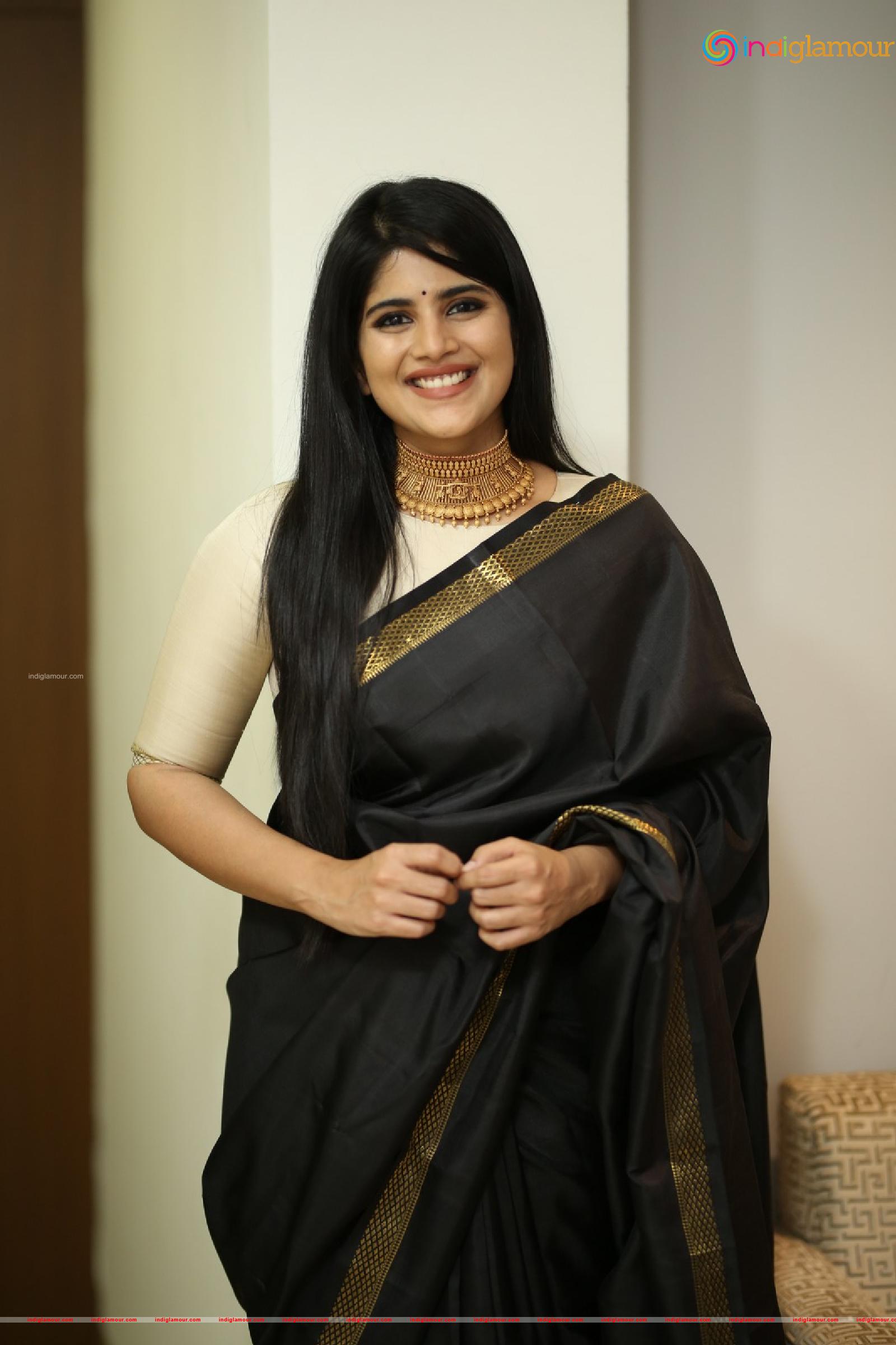 Megha Akash Actress hd photo
