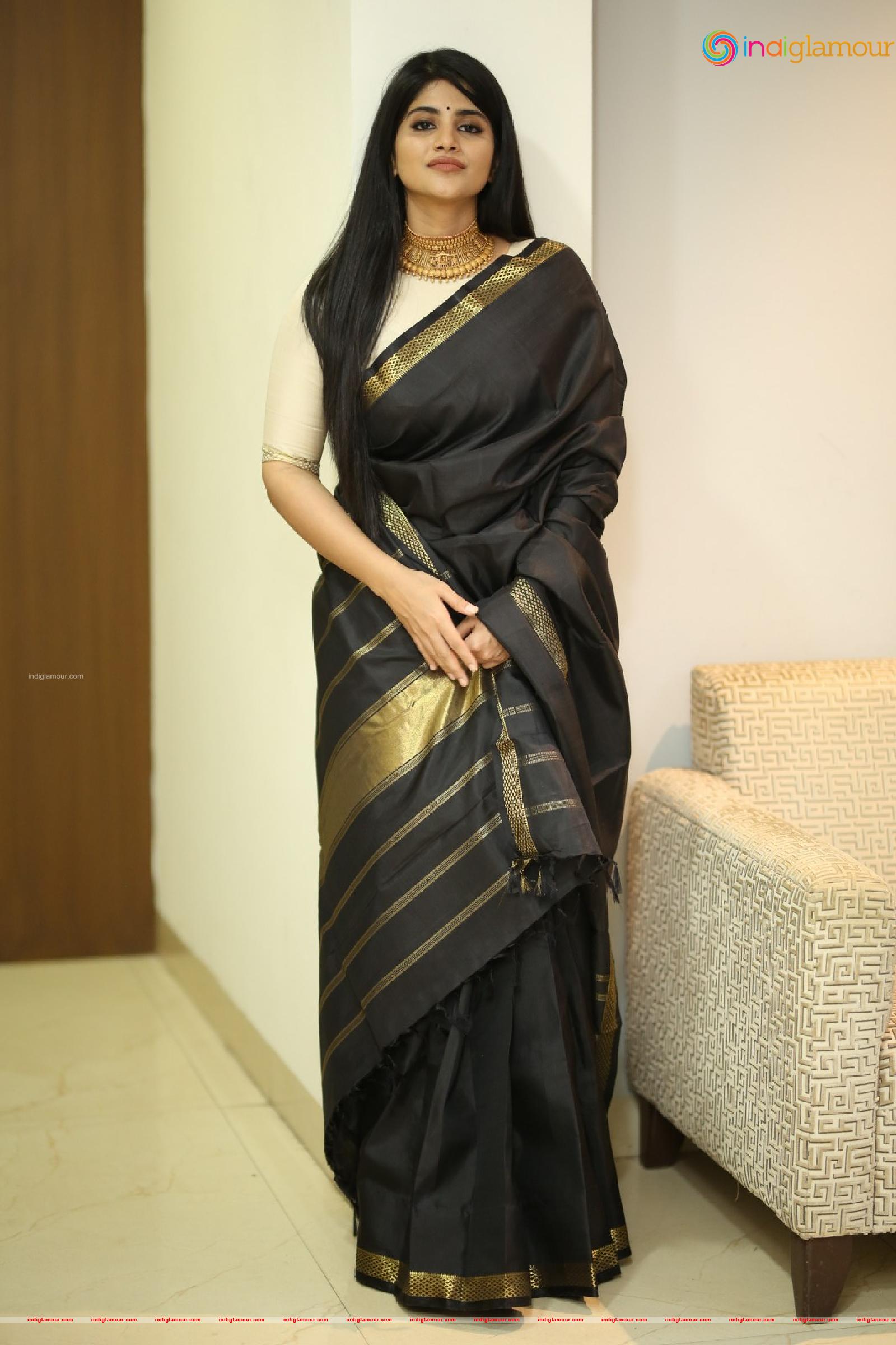 Megha Akash Actress hd photo