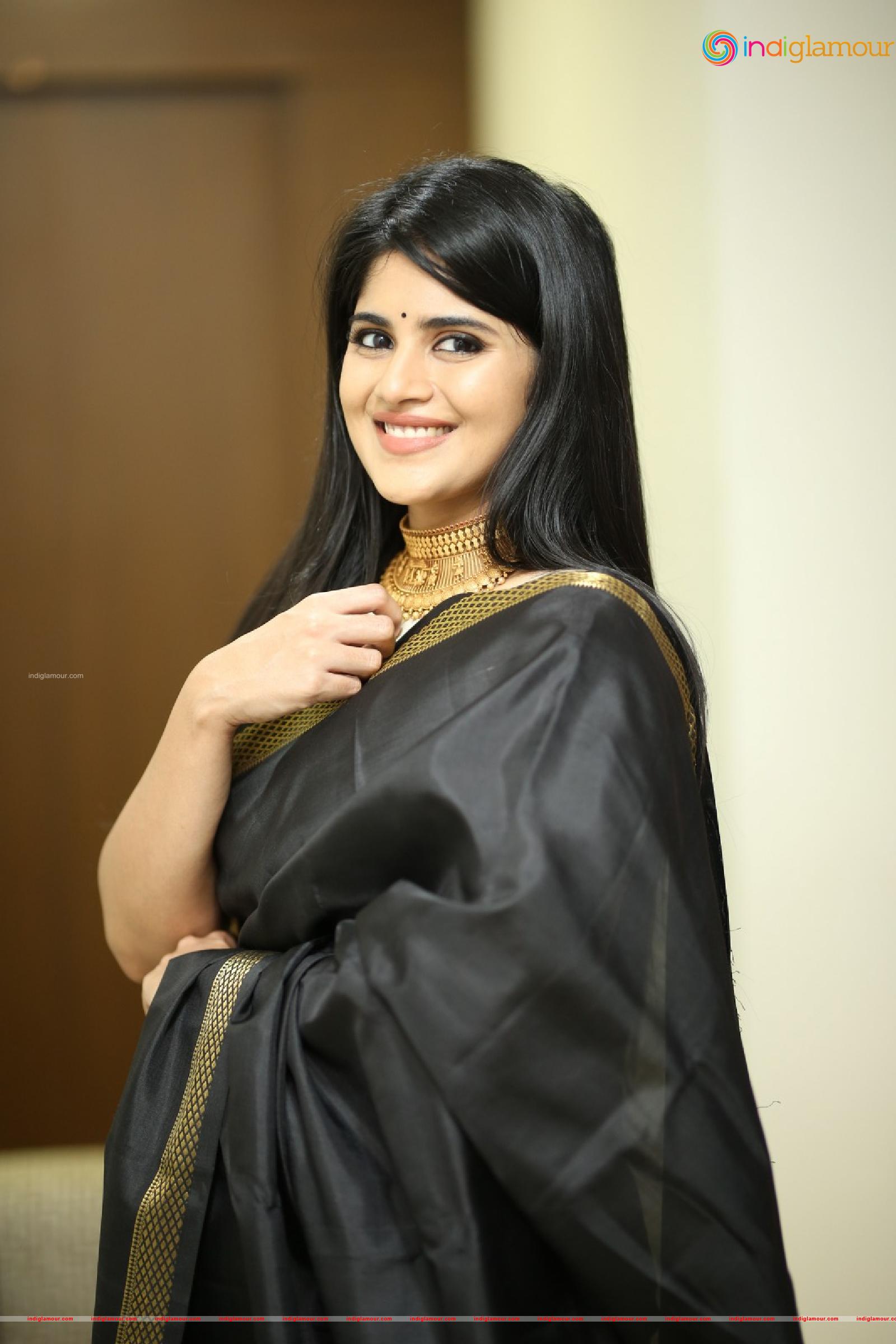 Megha Akash Actress hd photo