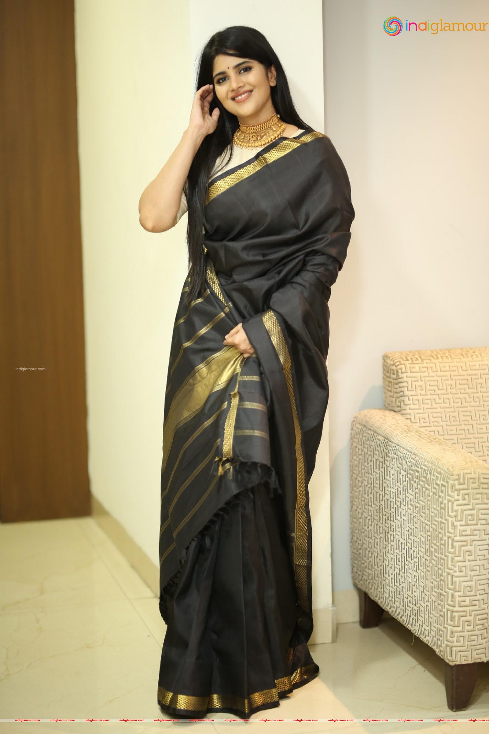 Megha Akash Actress hd photo