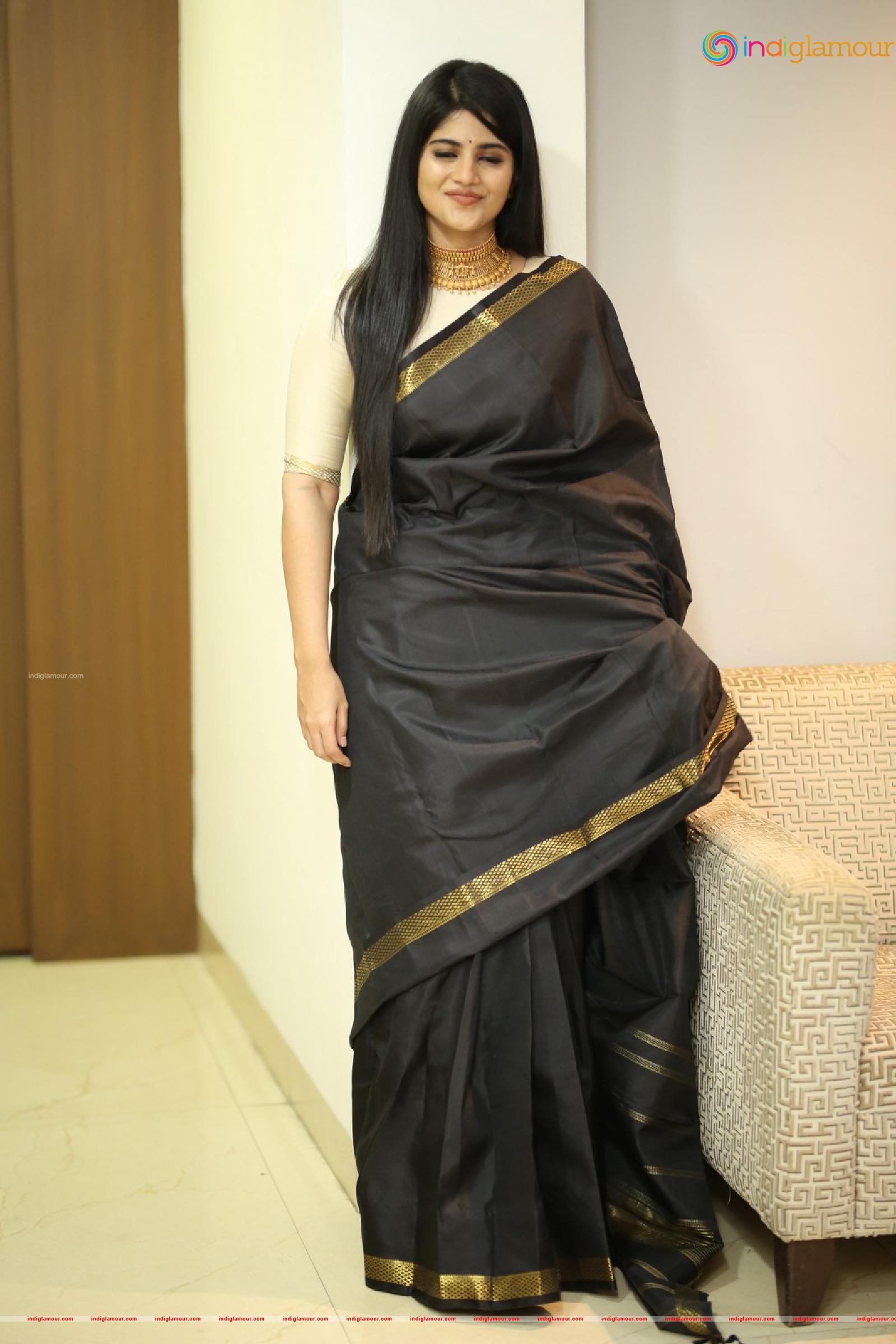 Megha Akash Actress hd photo