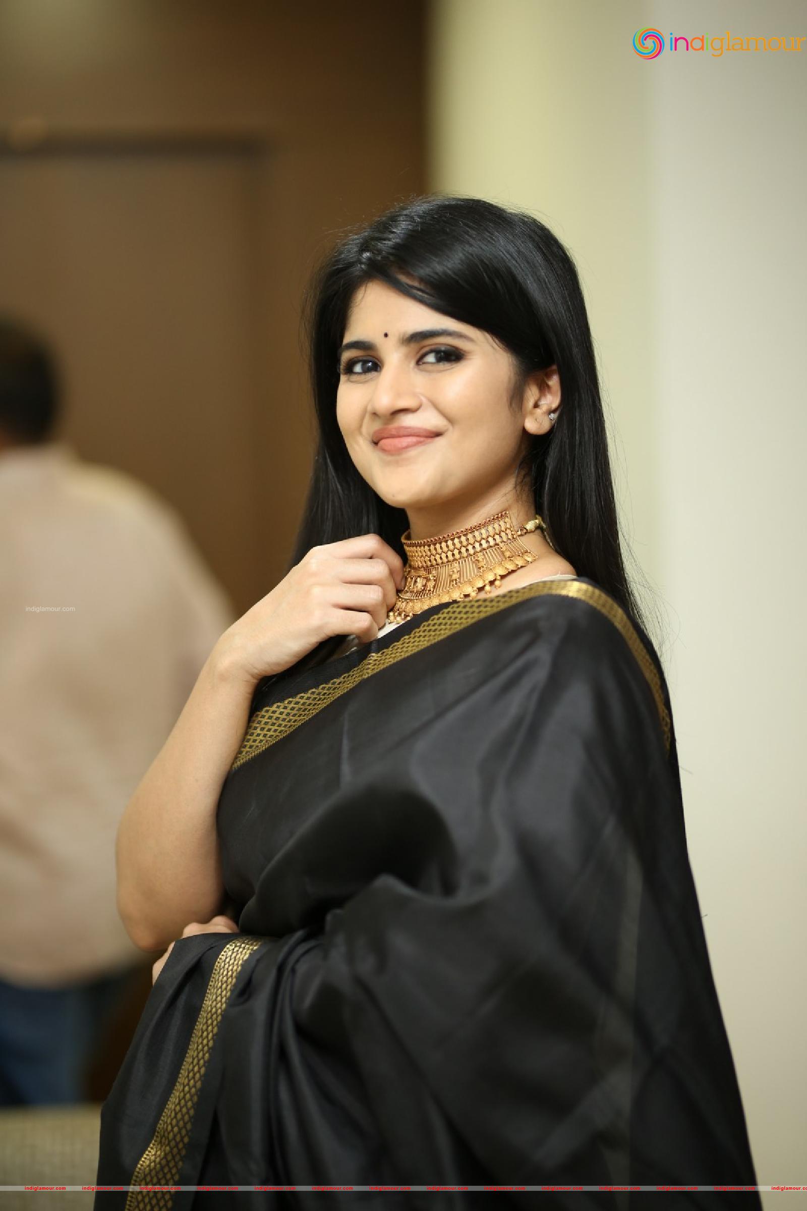Megha Akash Actress hd photo