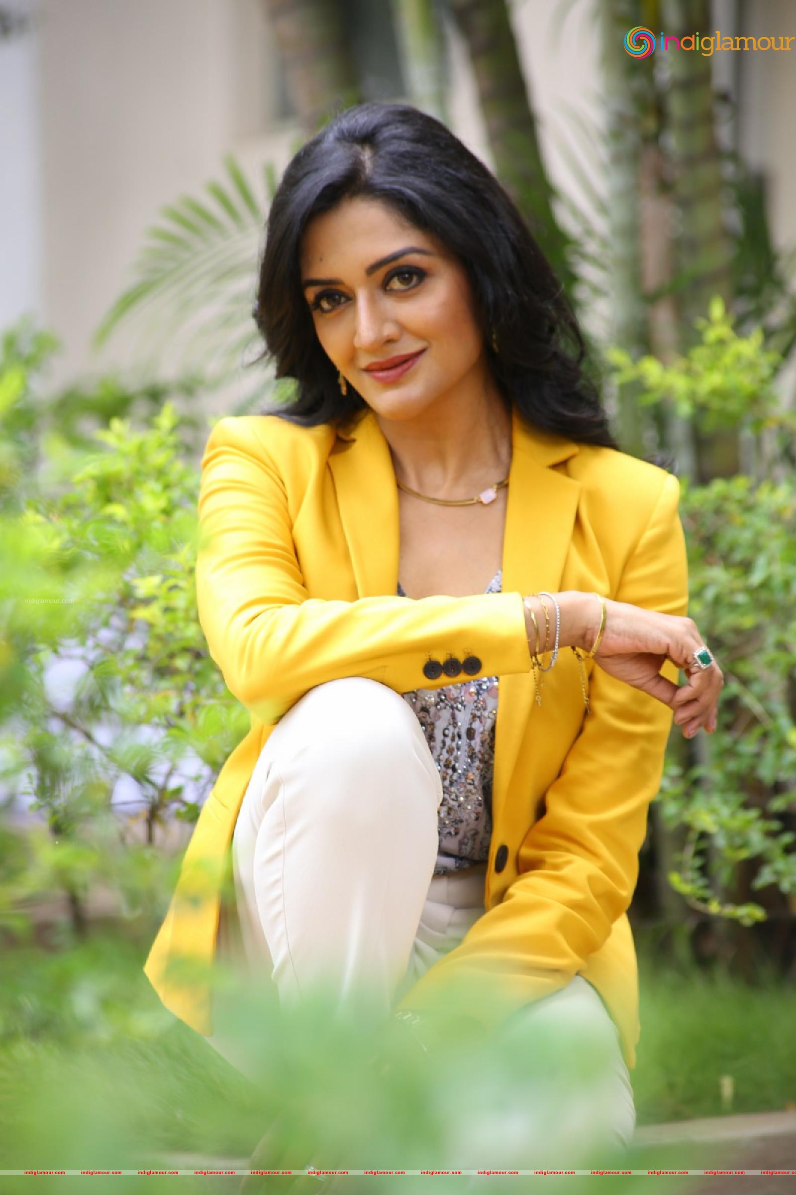 Vimala Raman Actress hd photo