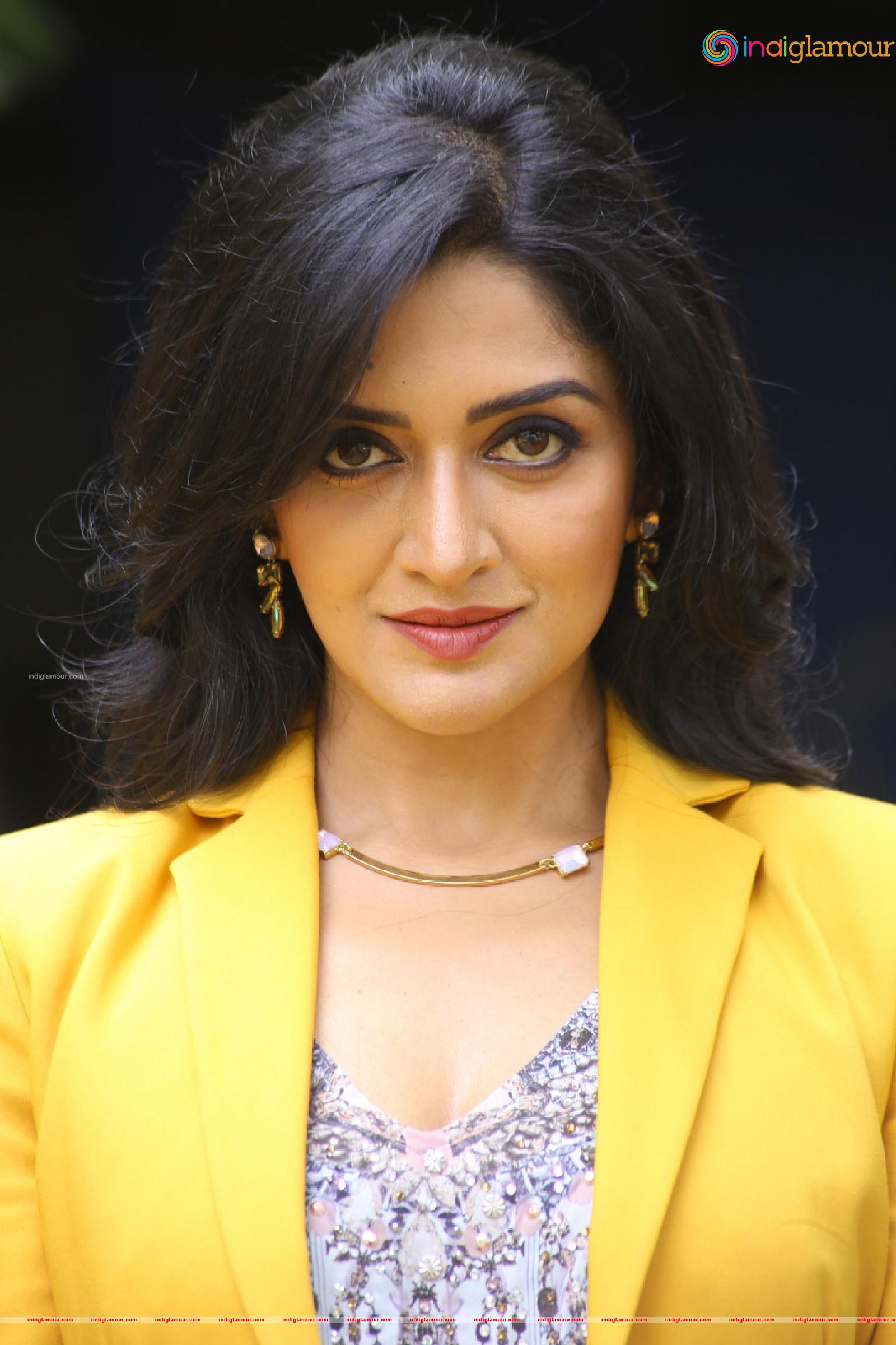 Vimala Raman Actress hd photo