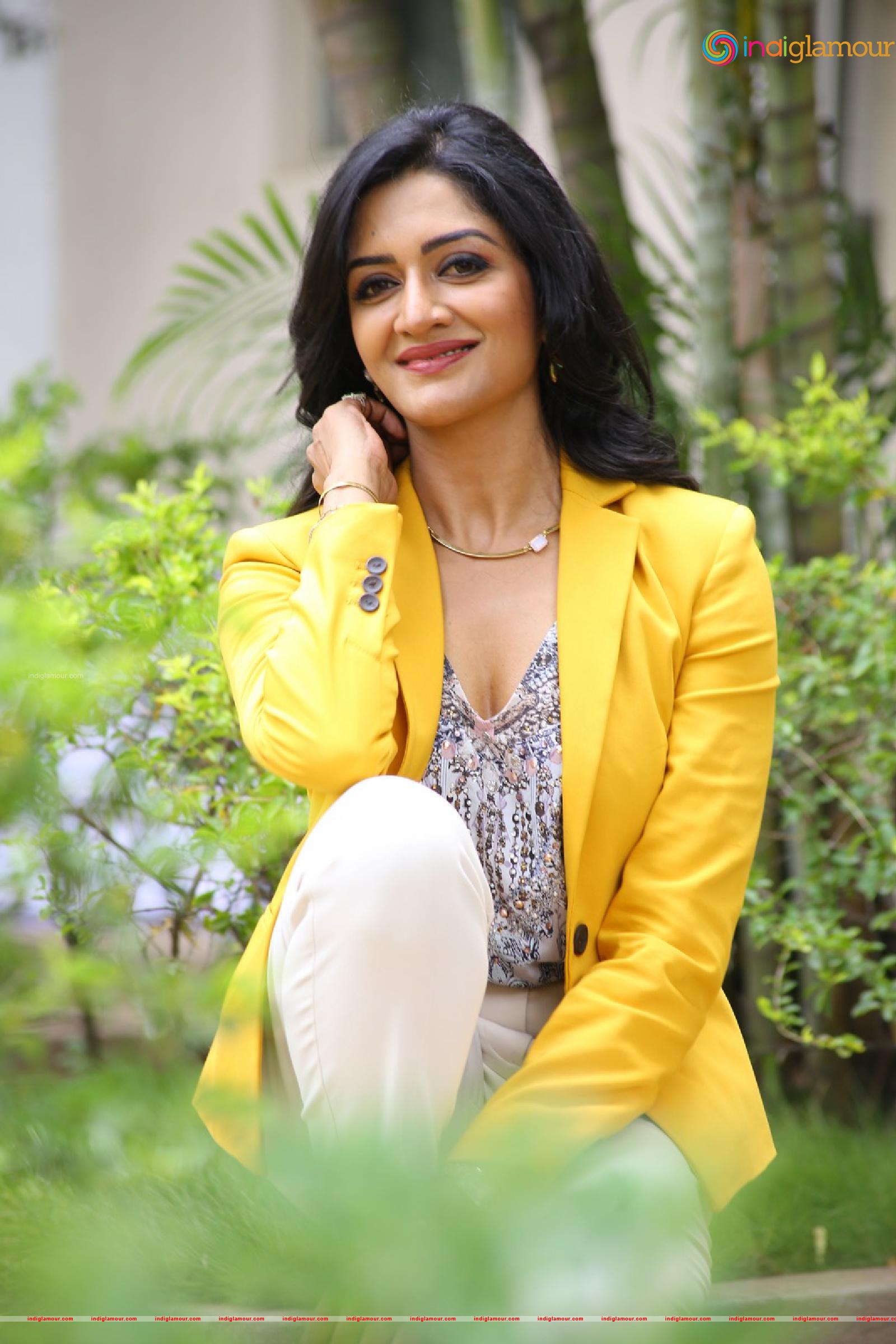 Vimala Raman Actress hd photo
