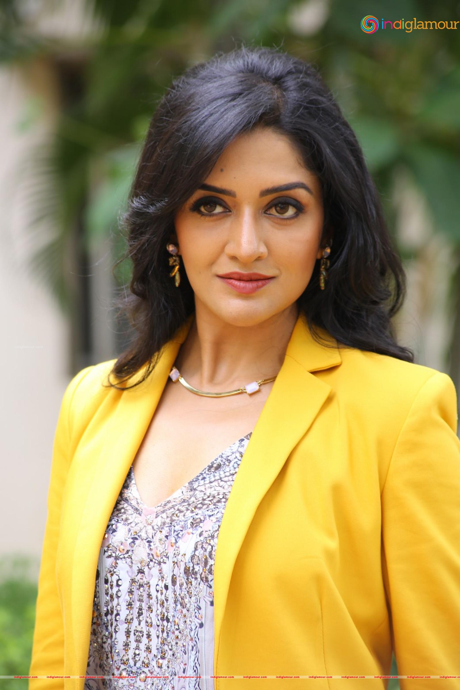 Vimala Raman Actress hd photo