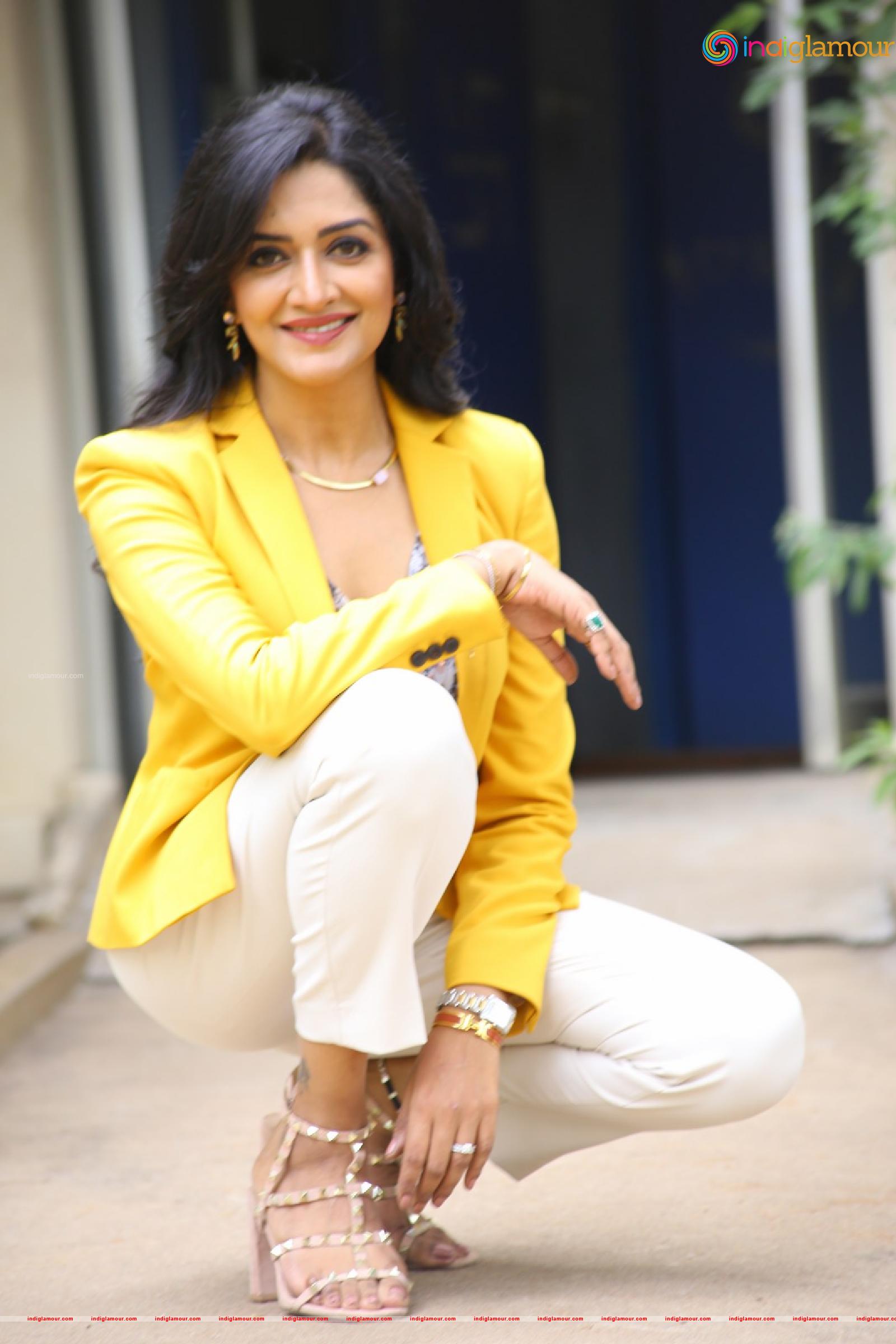 Vimala Raman Actress hd photo