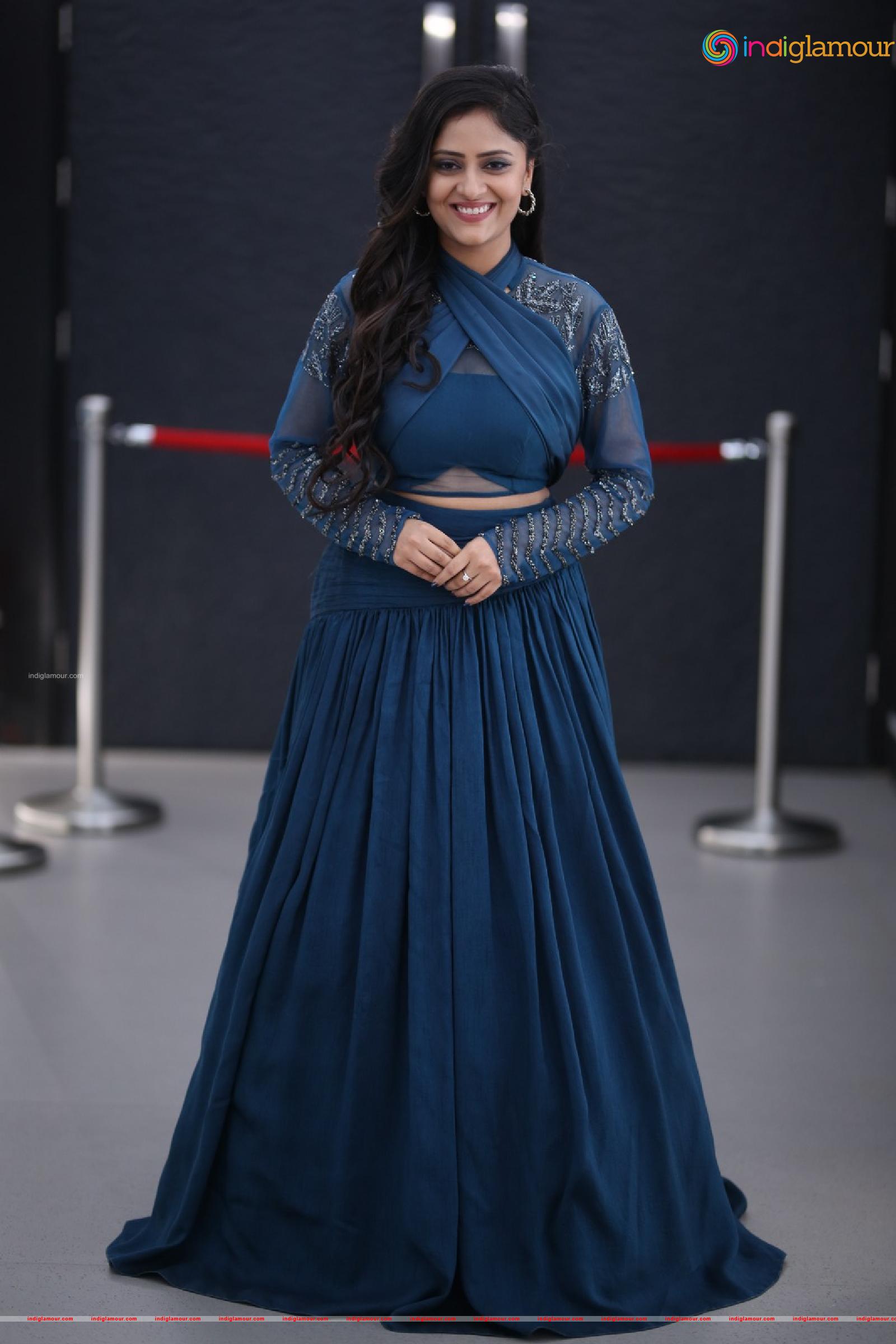 Sanya Thakur Actress hd photo