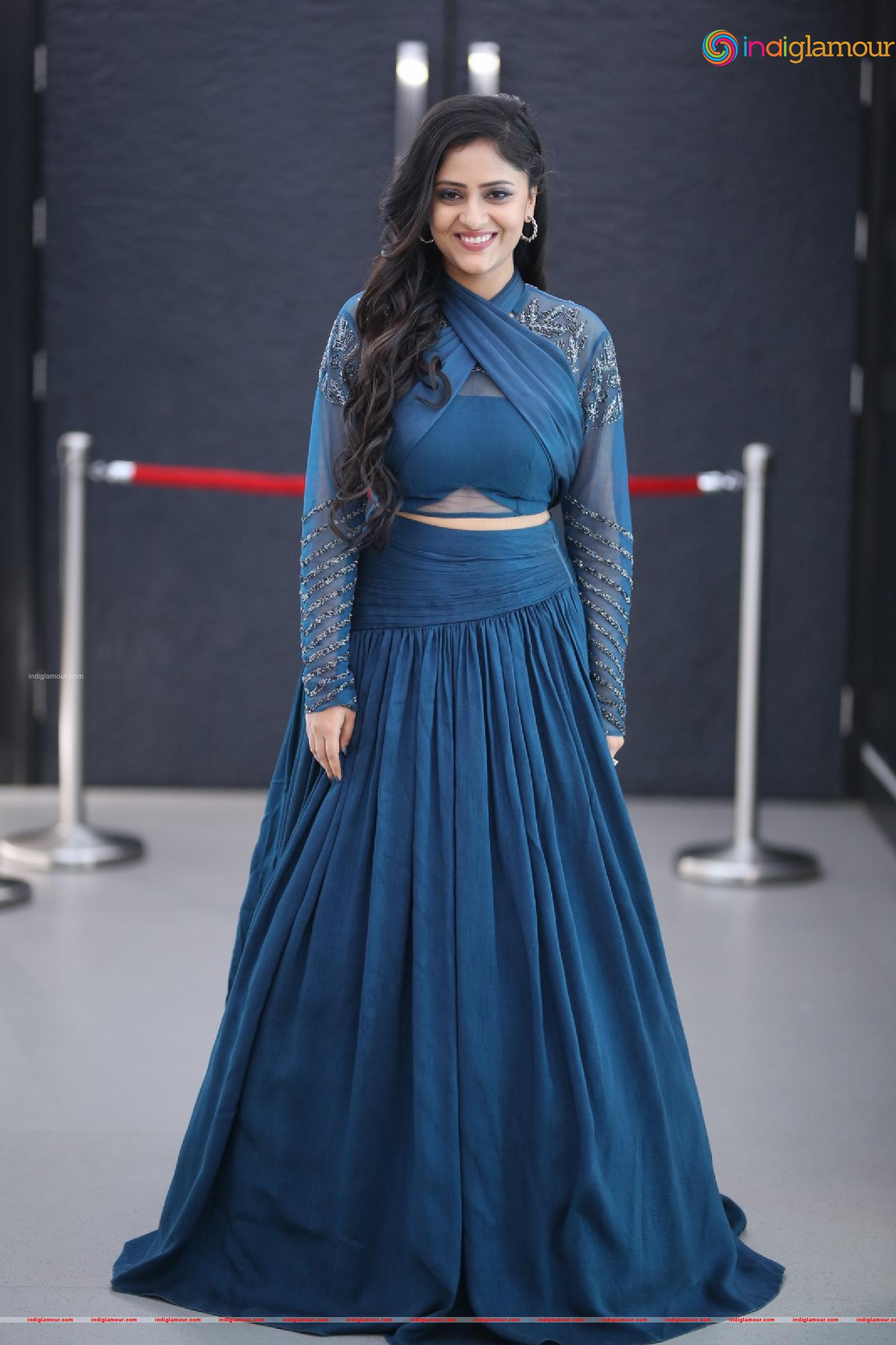 Sanya Thakur Actress hd photo