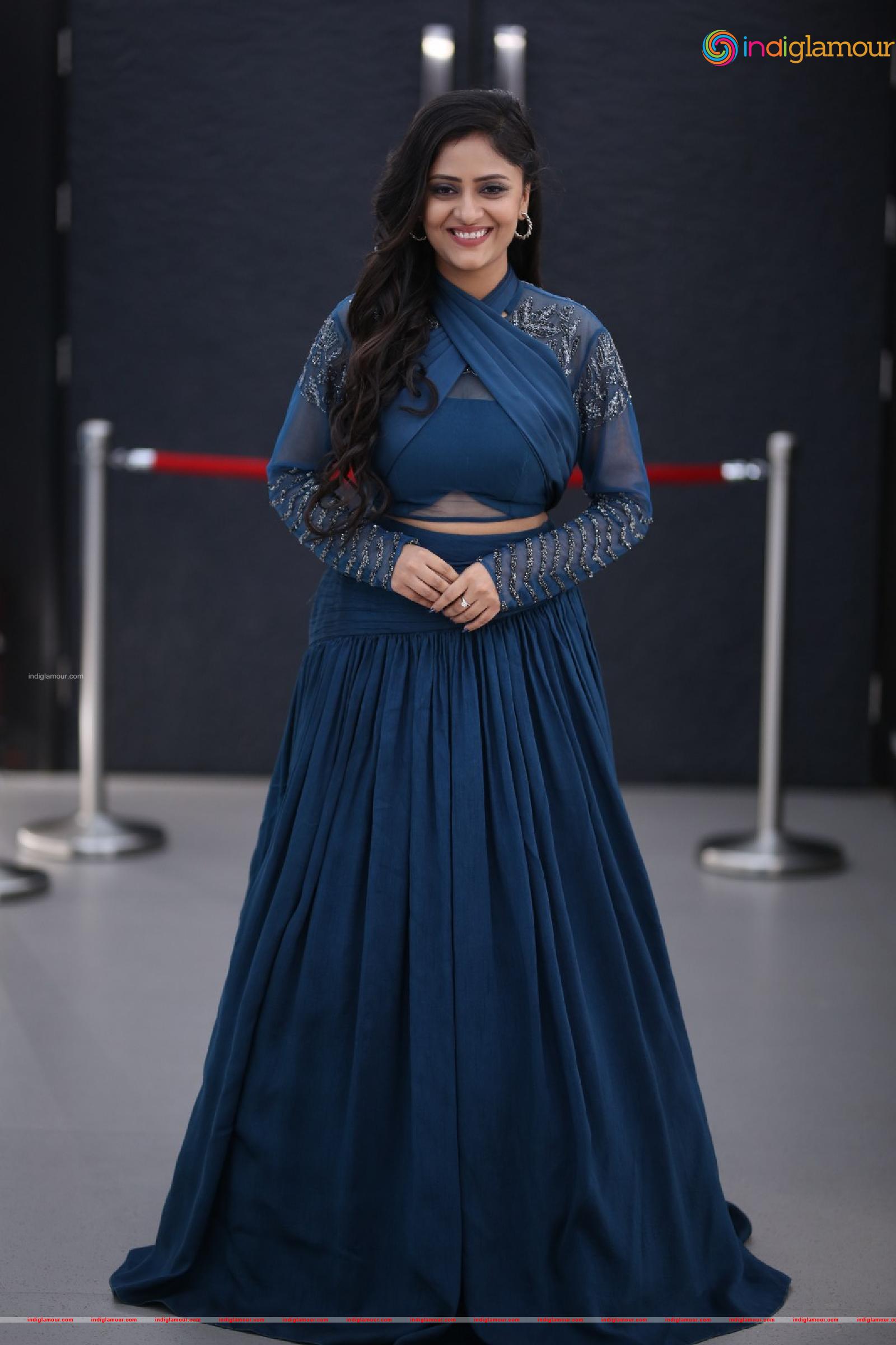 Sanya Thakur Actress hd photo