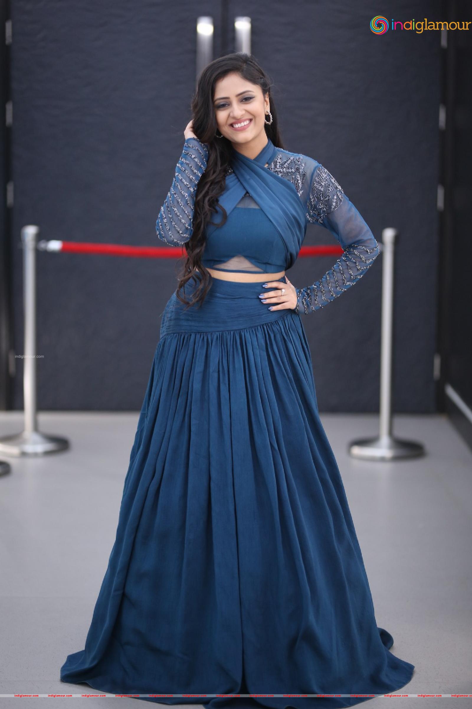 Sanya Thakur Actress hd photo
