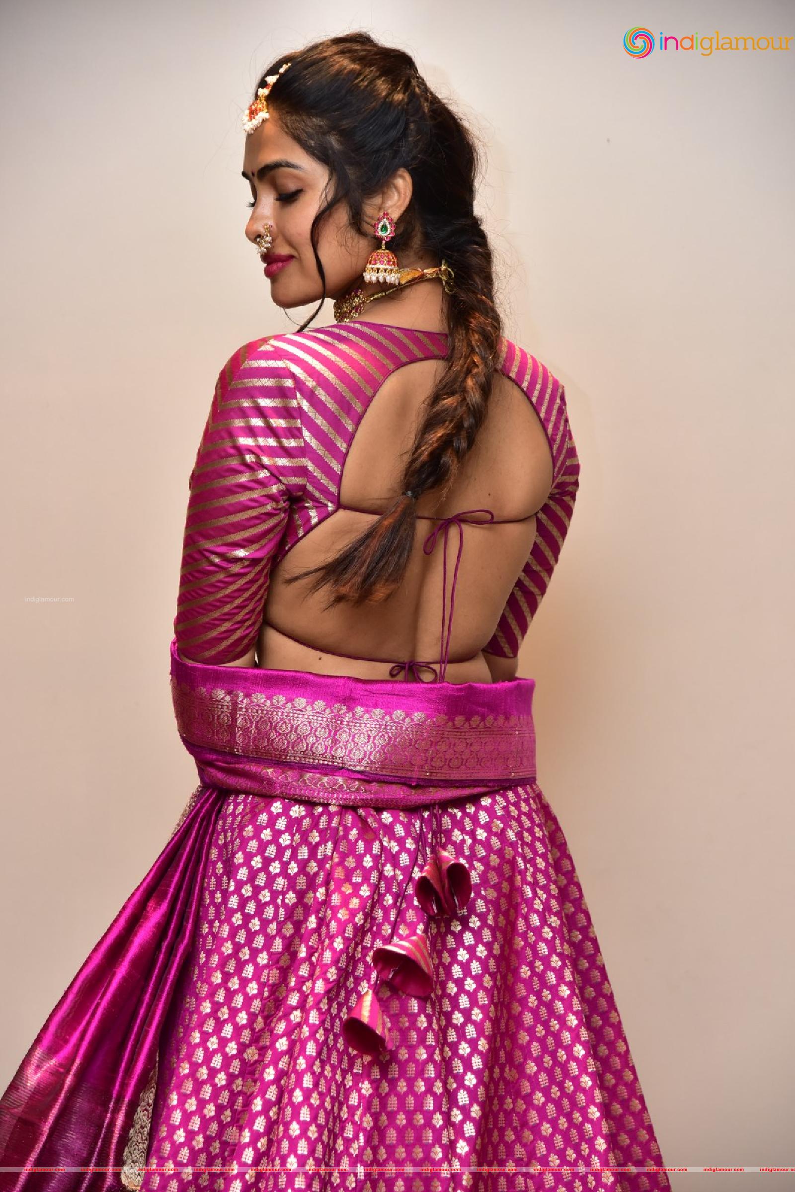 Divi Vadthya Actress hd photo