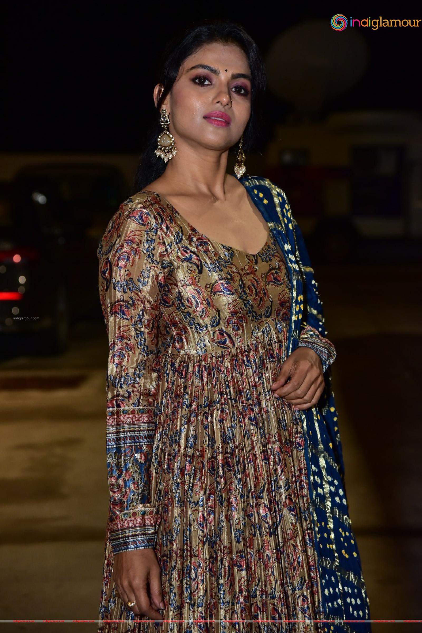 Ganavi Laxman Actress hd photo