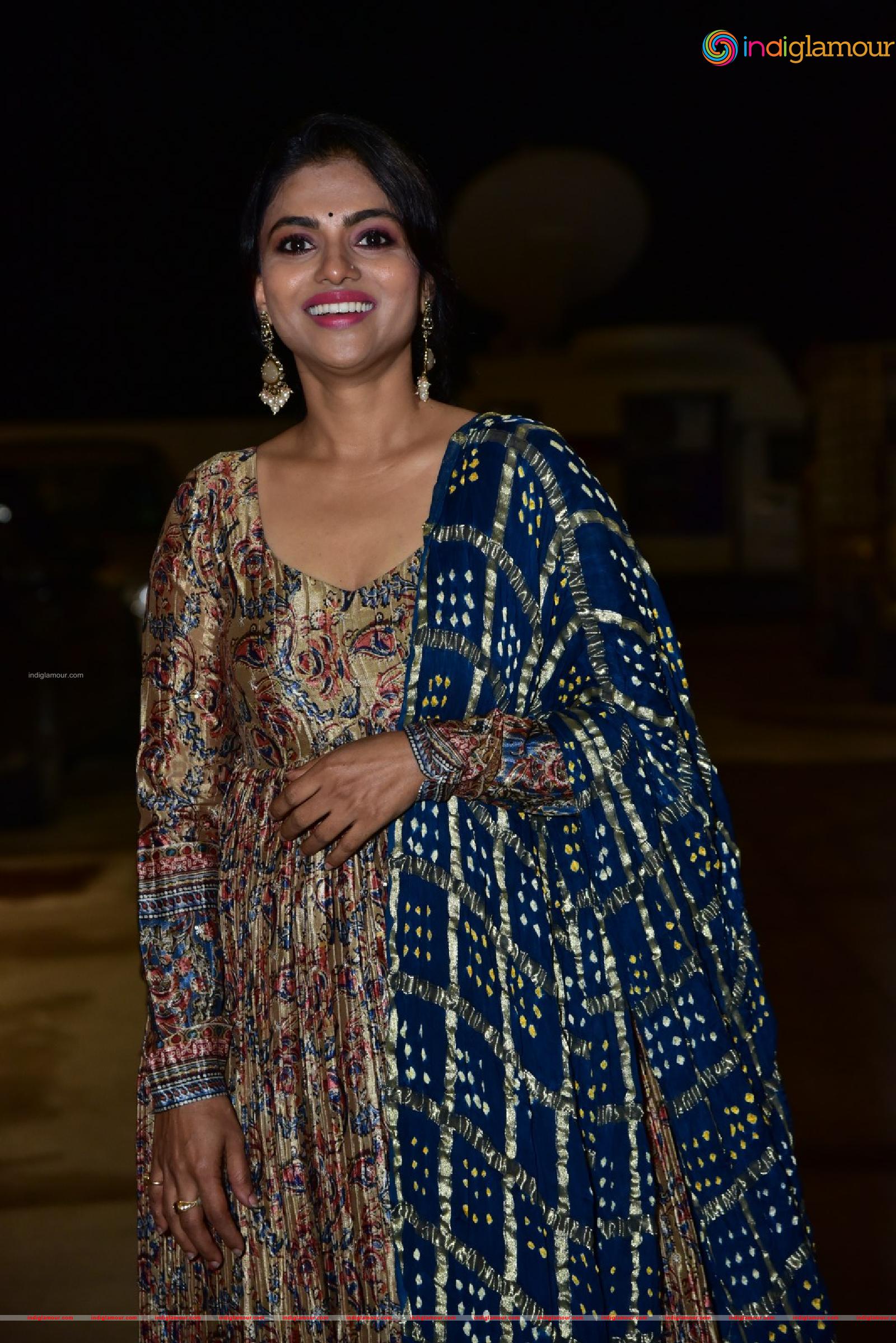 Ganavi Laxman Actress hd photo
