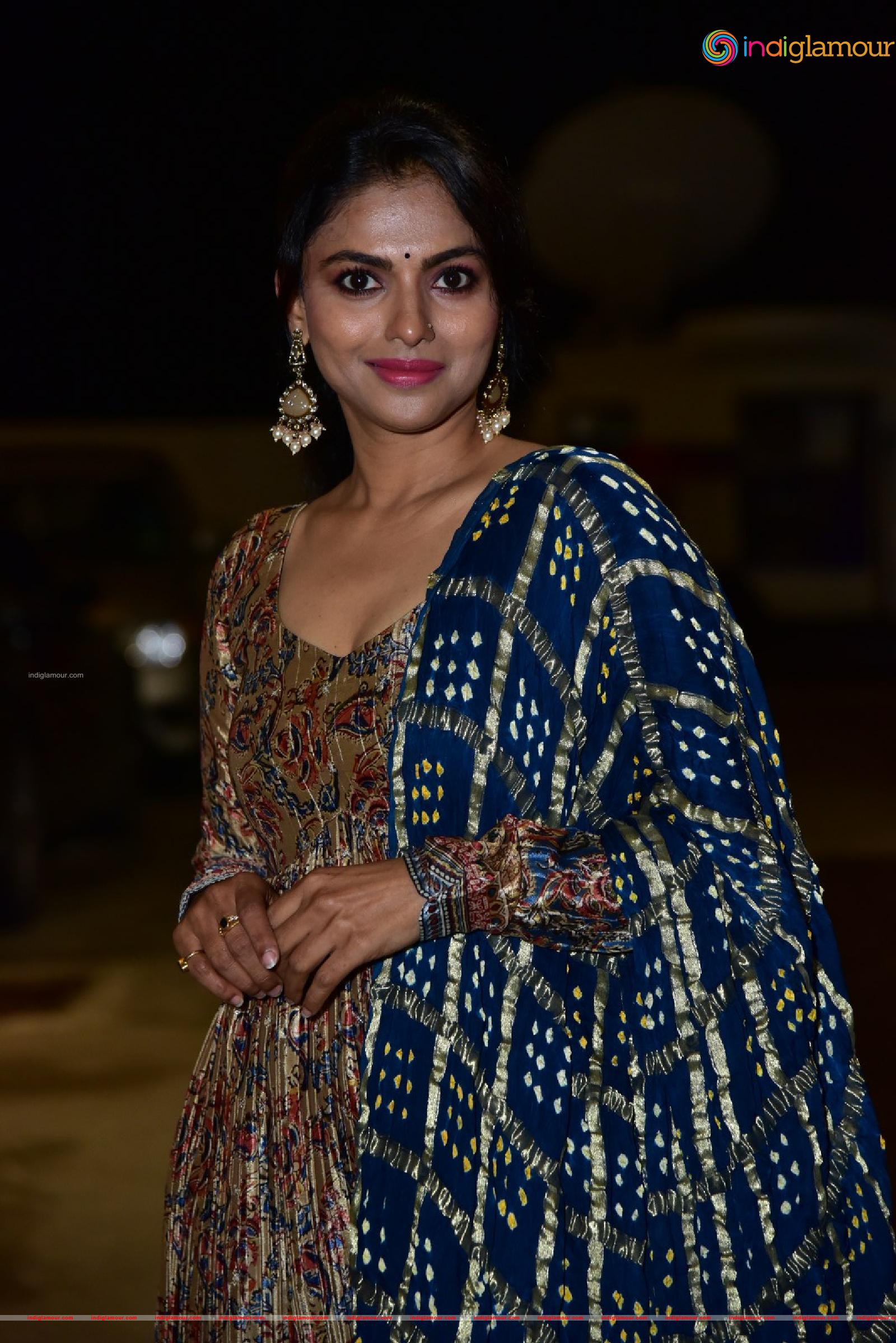 Ganavi Laxman Actress hd photo