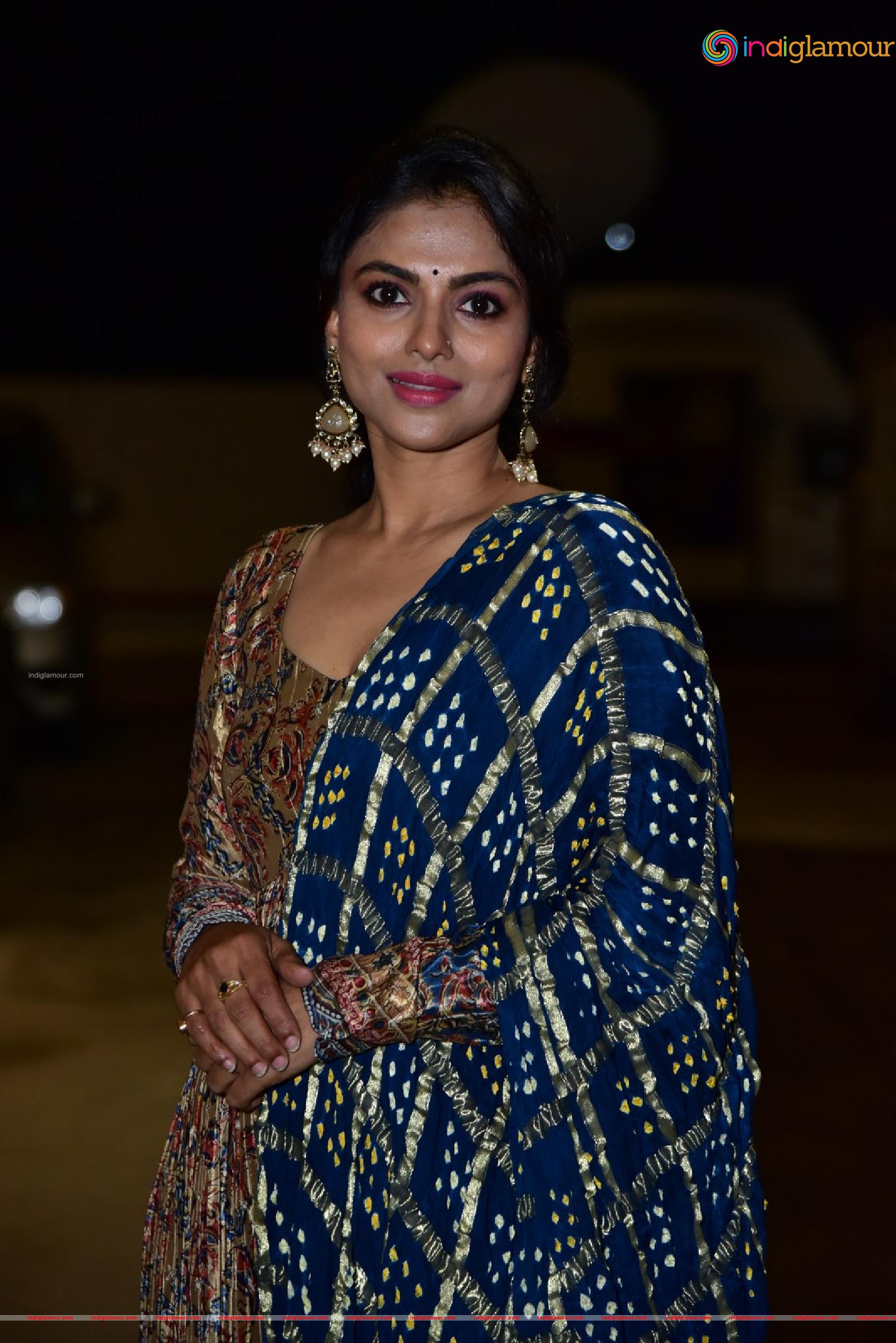 Ganavi Laxman Actress hd photo