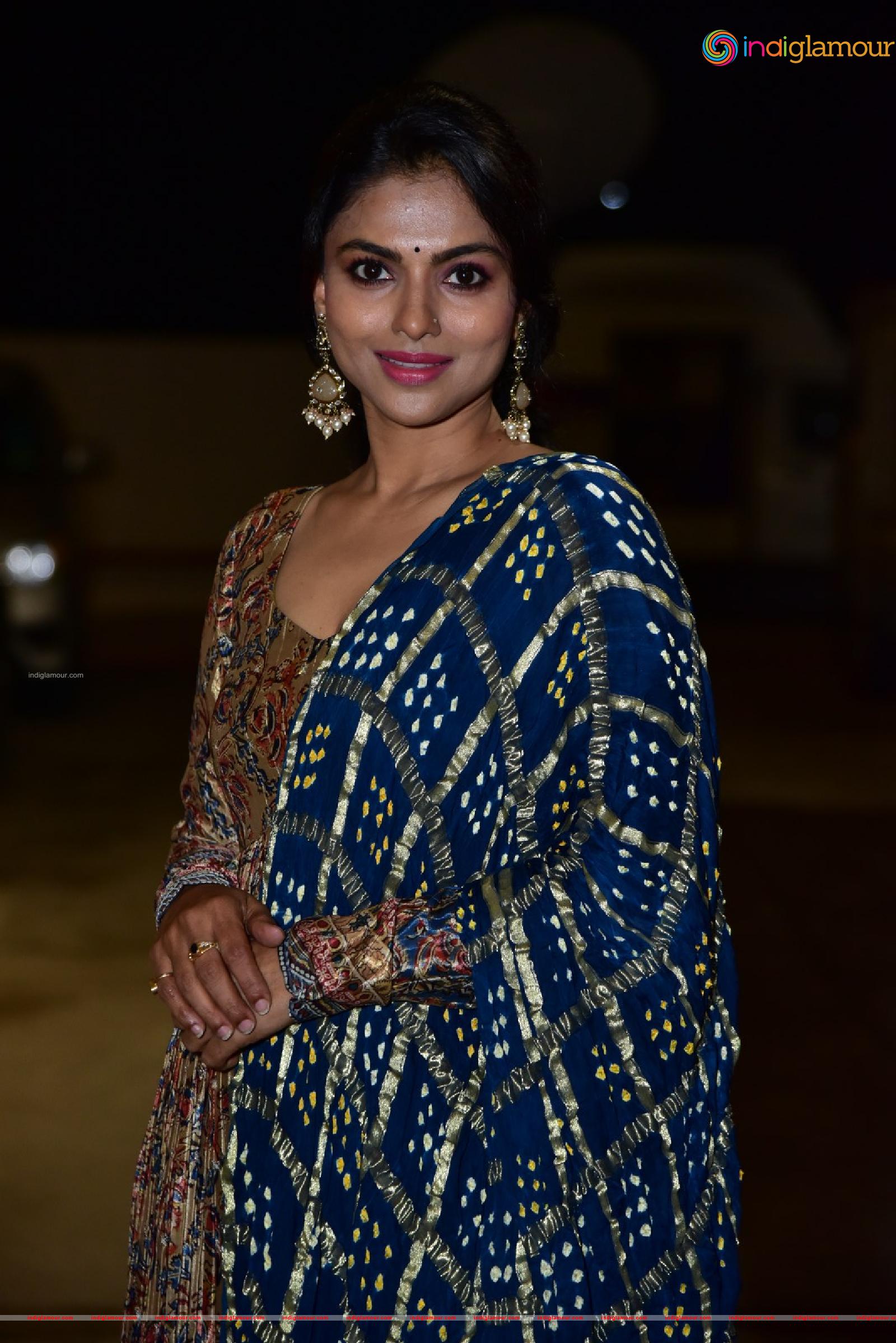 Ganavi Laxman Actress hd photo