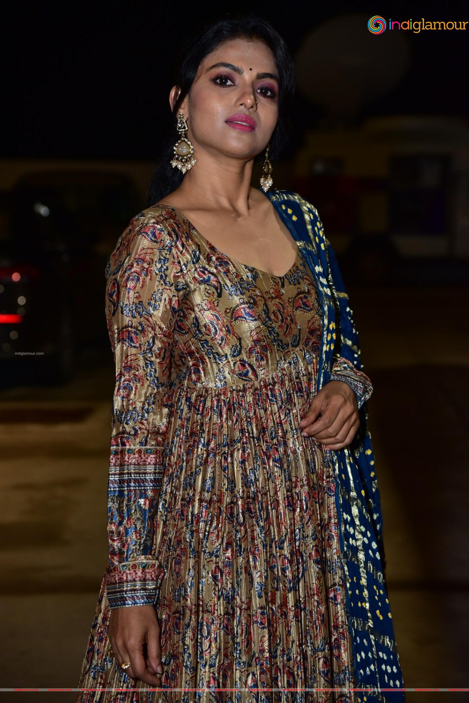 Ganavi Laxman Actress hd photo