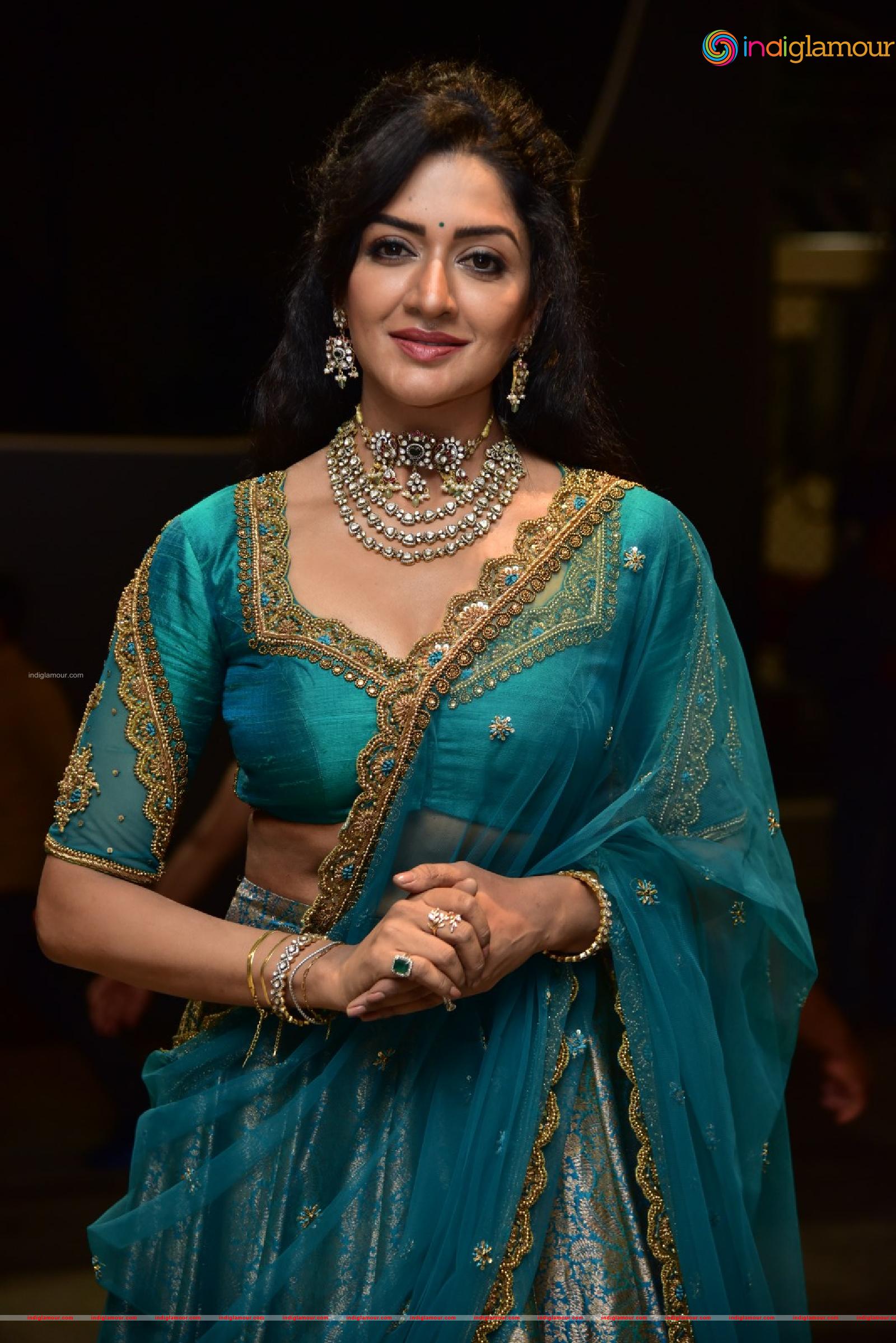Vimala Raman Actress hd photo
