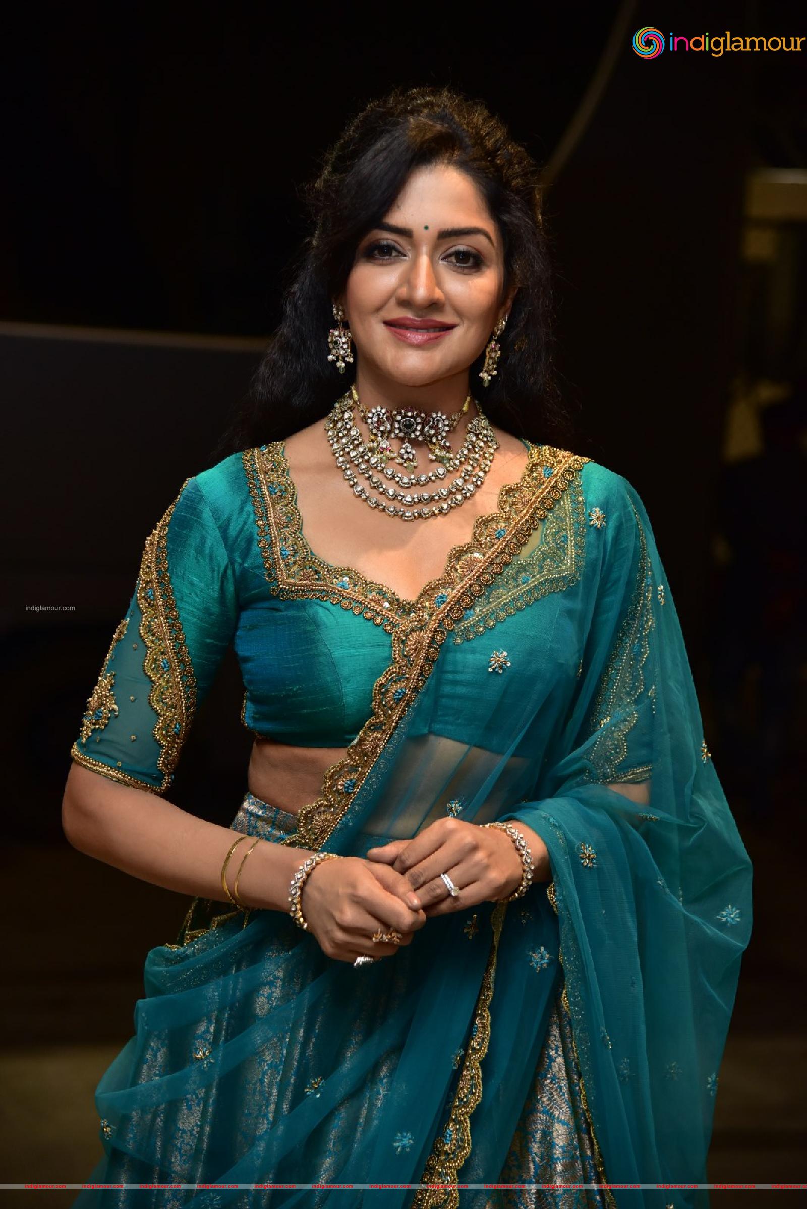 Vimala Raman Actress hd photo