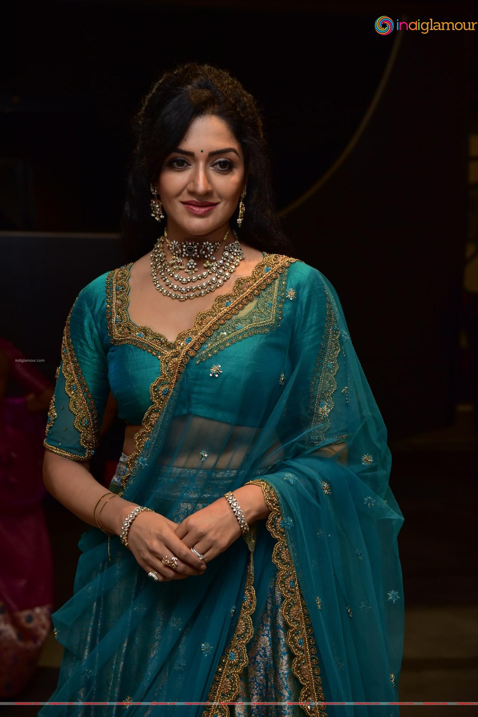 Vimala Raman Actress hd photo