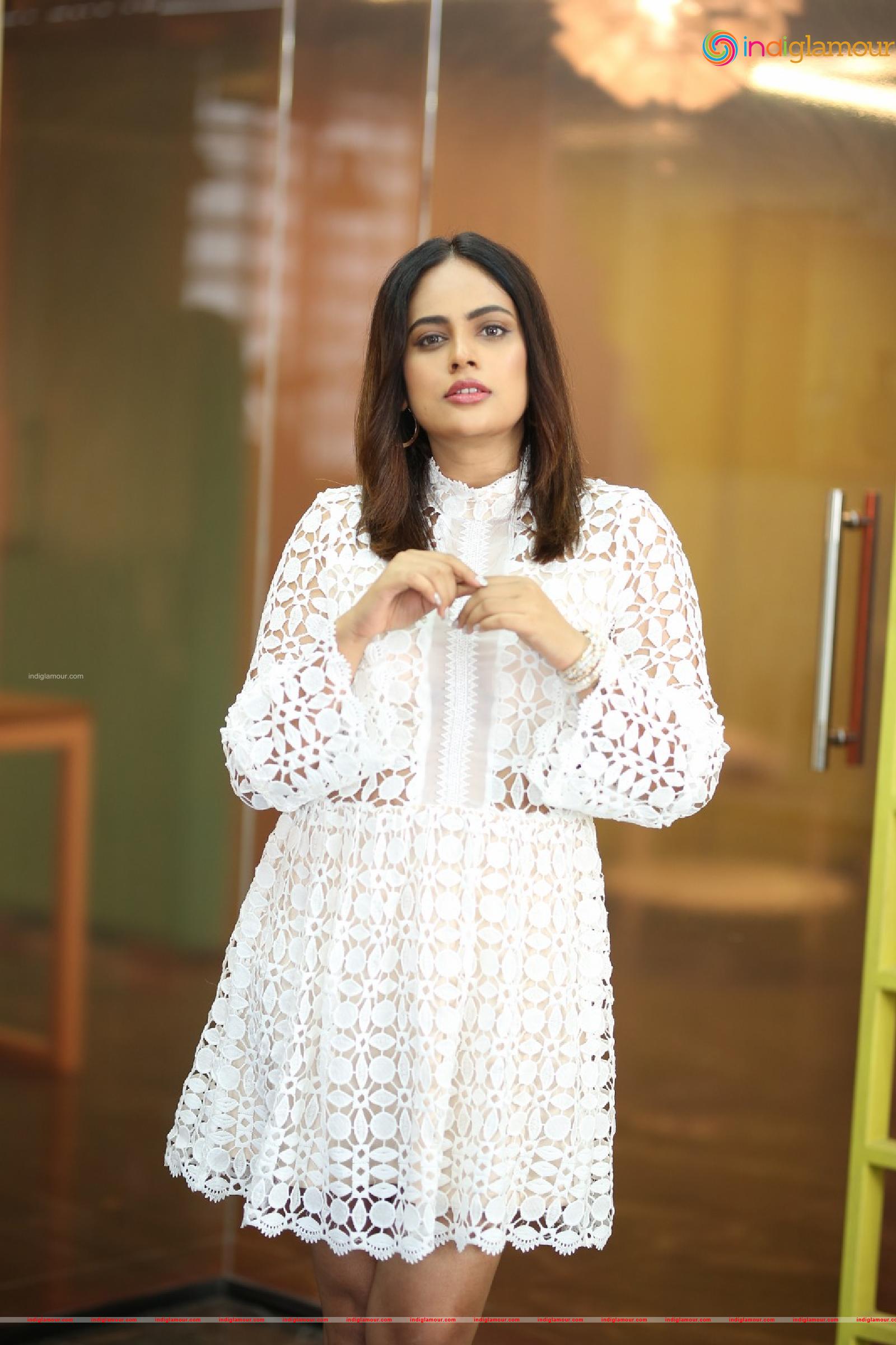 Nanditha Swetha Actress hd photo