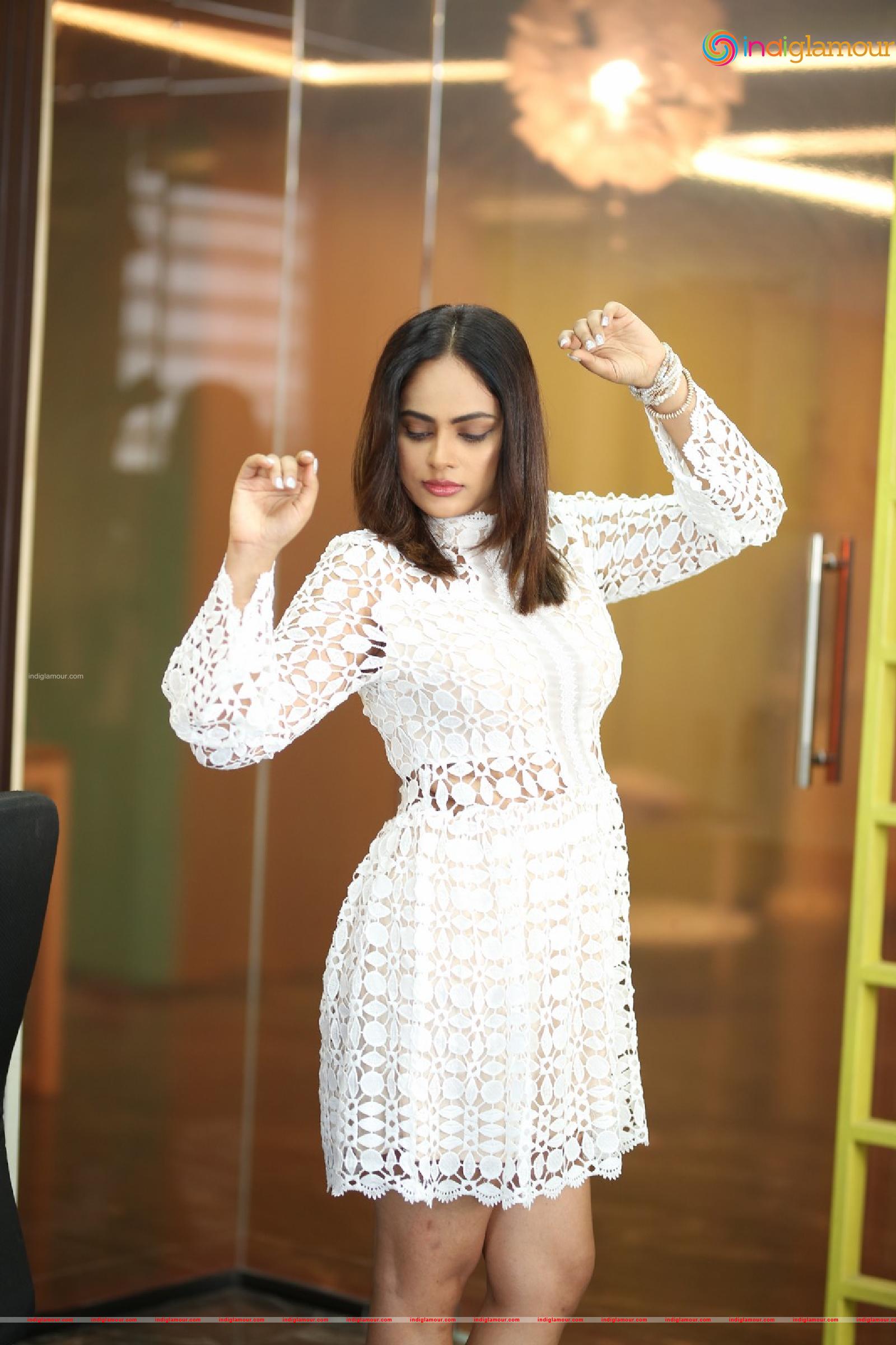 Nanditha Swetha Actress hd photo