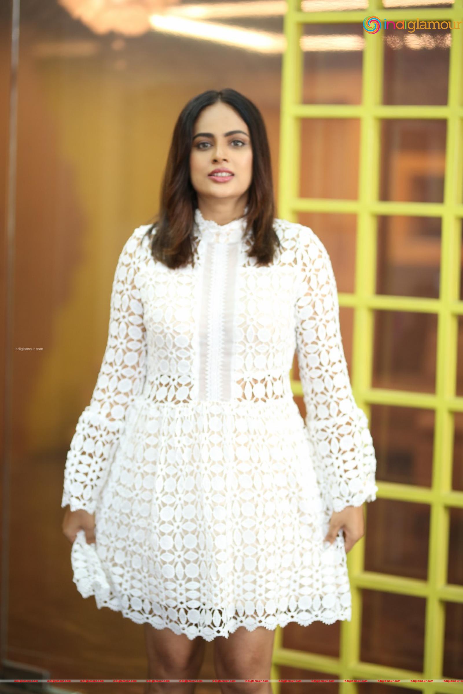 Nanditha Swetha Actress hd photo