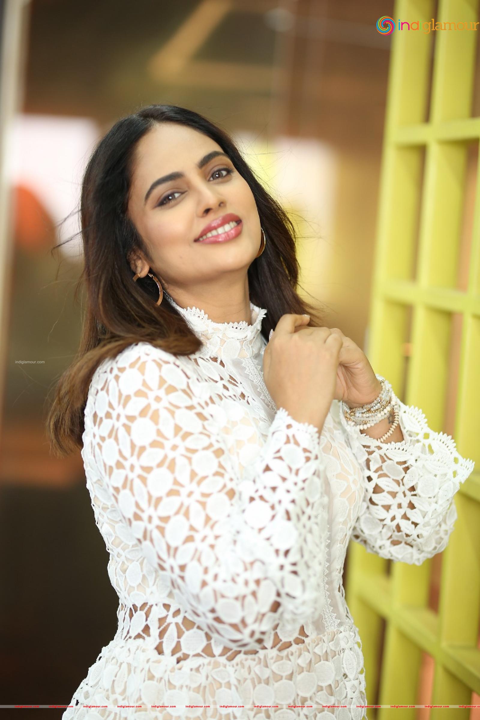 Nanditha Swetha Actress hd photo