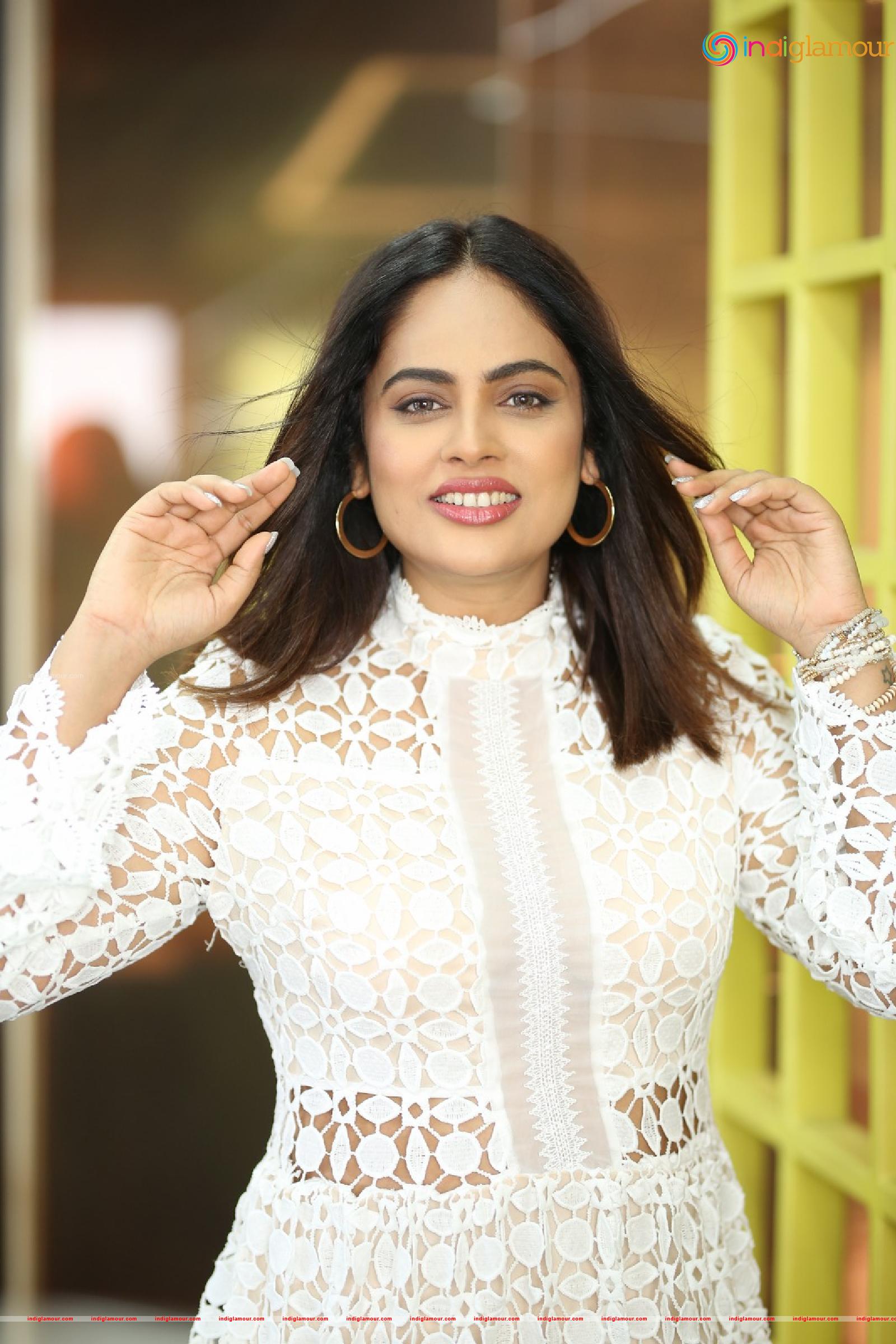 Nanditha Swetha Actress hd photo